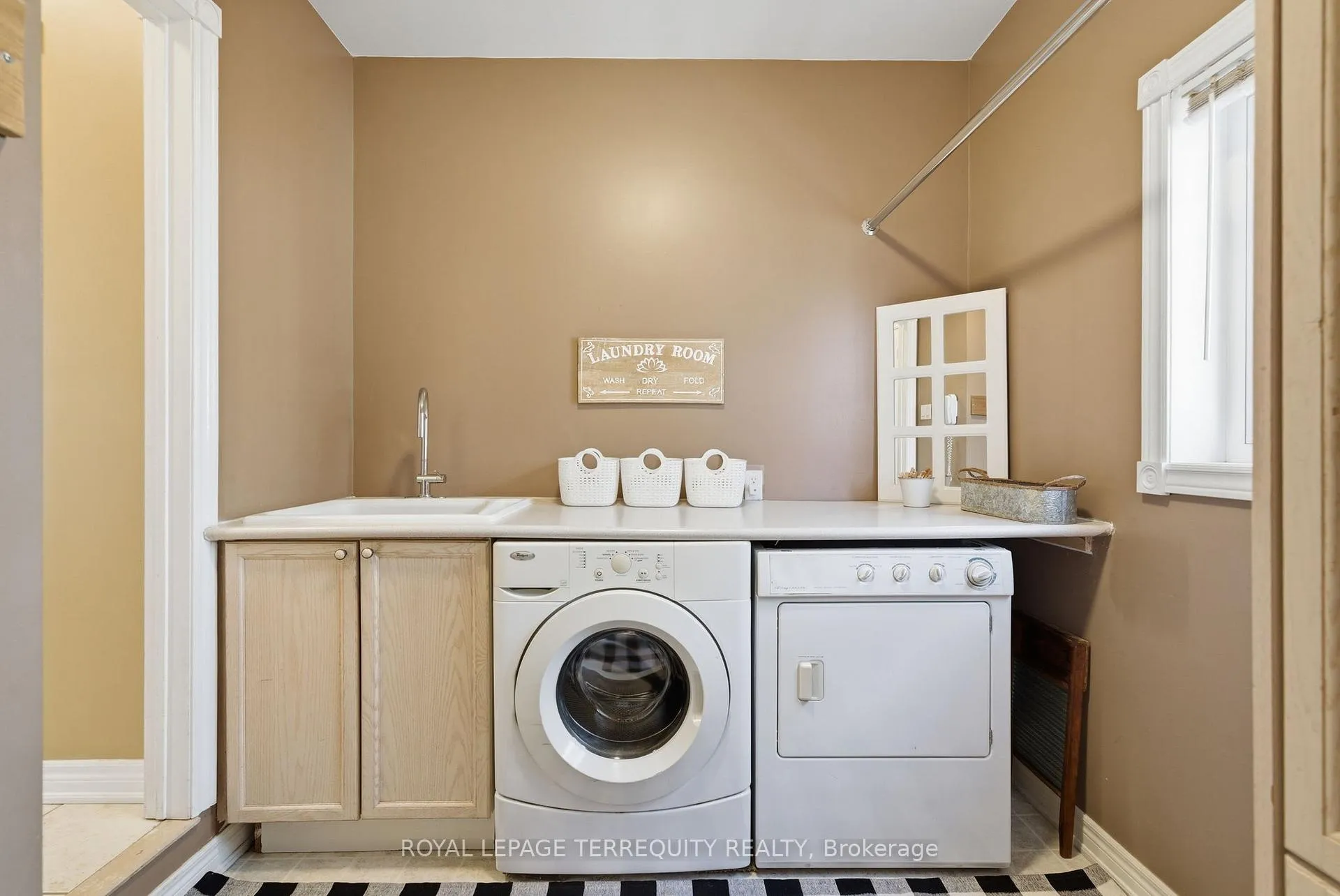 Photo 26 of 20 Selkirk Drive, Whitby, Brooklin — HOMEH