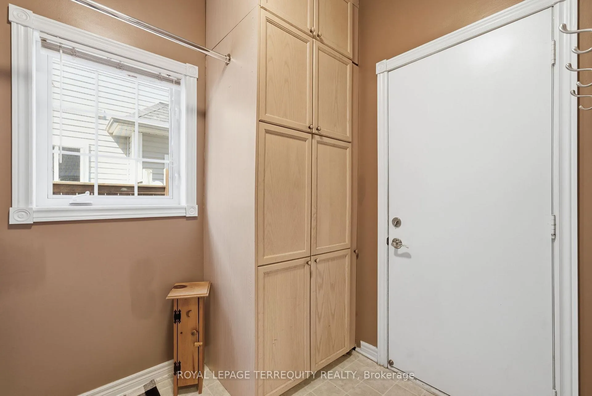 Photo 27 of 20 Selkirk Drive, Whitby, Brooklin — HOMEH
