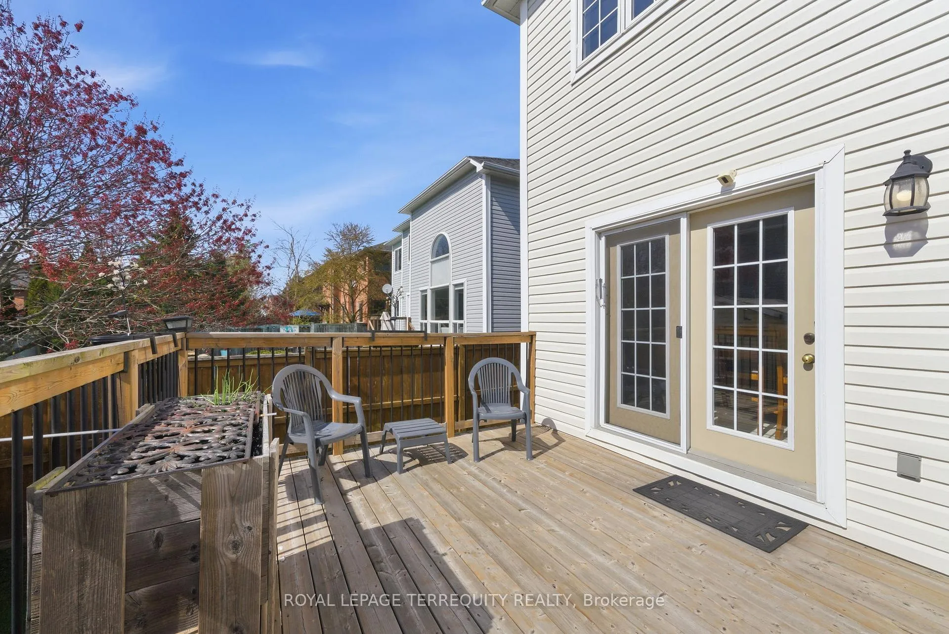 Photo 45 of 20 Selkirk Drive, Whitby, Brooklin — HOMEH