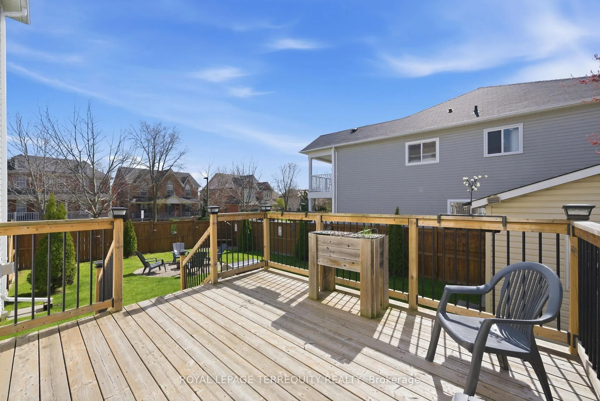 Photo 46 of 20 Selkirk Drive, Whitby, Brooklin — HOMEH