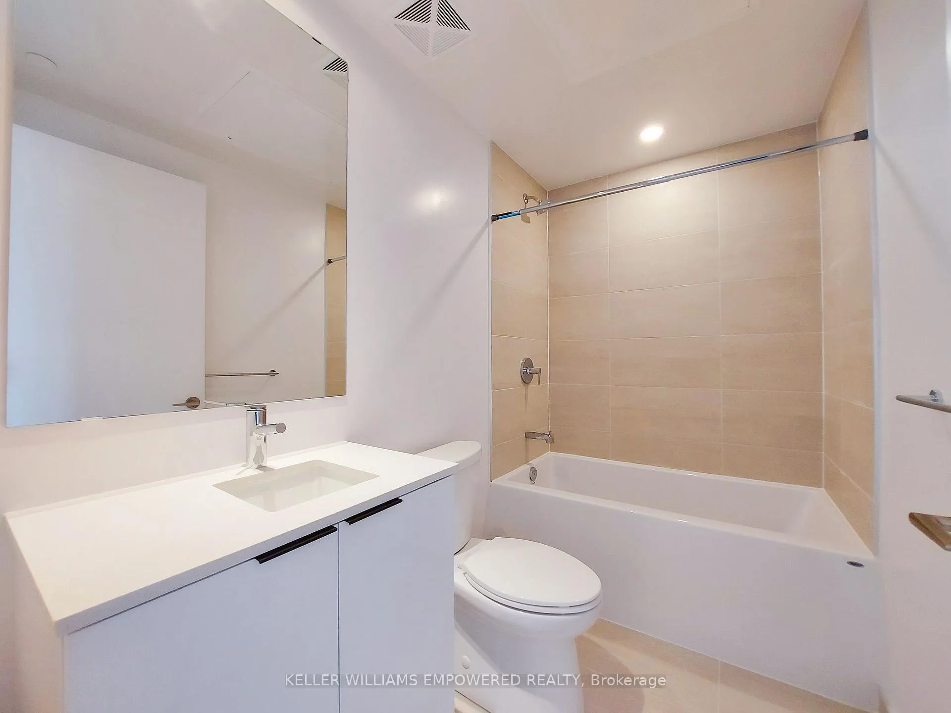Photo 11 of Unit 2110, 48 Power Street, Toronto, Moss Park — HOMEH