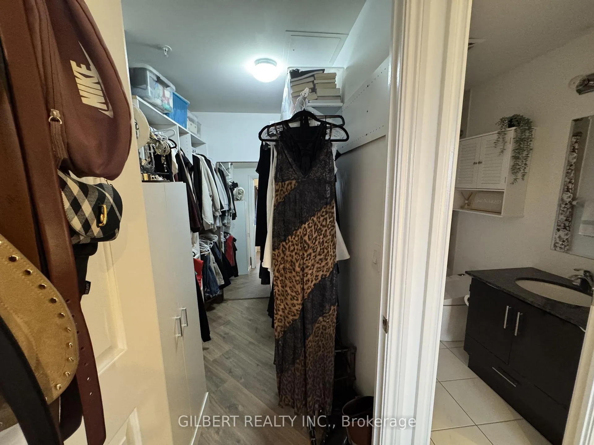 Photo 14 of Unit 907, 9255 Jane Street, Vaughan, Maple — HOMEH