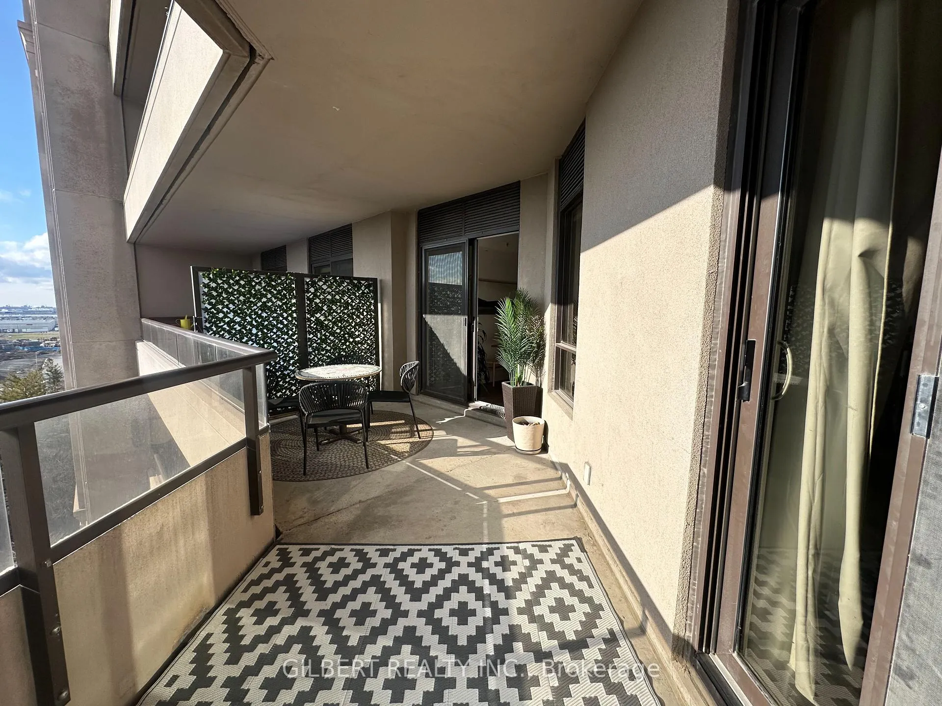 Photo 17 of Unit 907, 9255 Jane Street, Vaughan, Maple — HOMEH