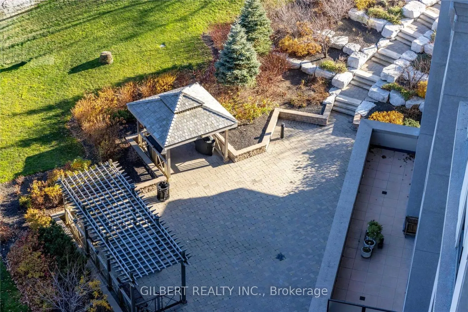 Photo 20 of Unit 907, 9255 Jane Street, Vaughan, Maple — HOMEH