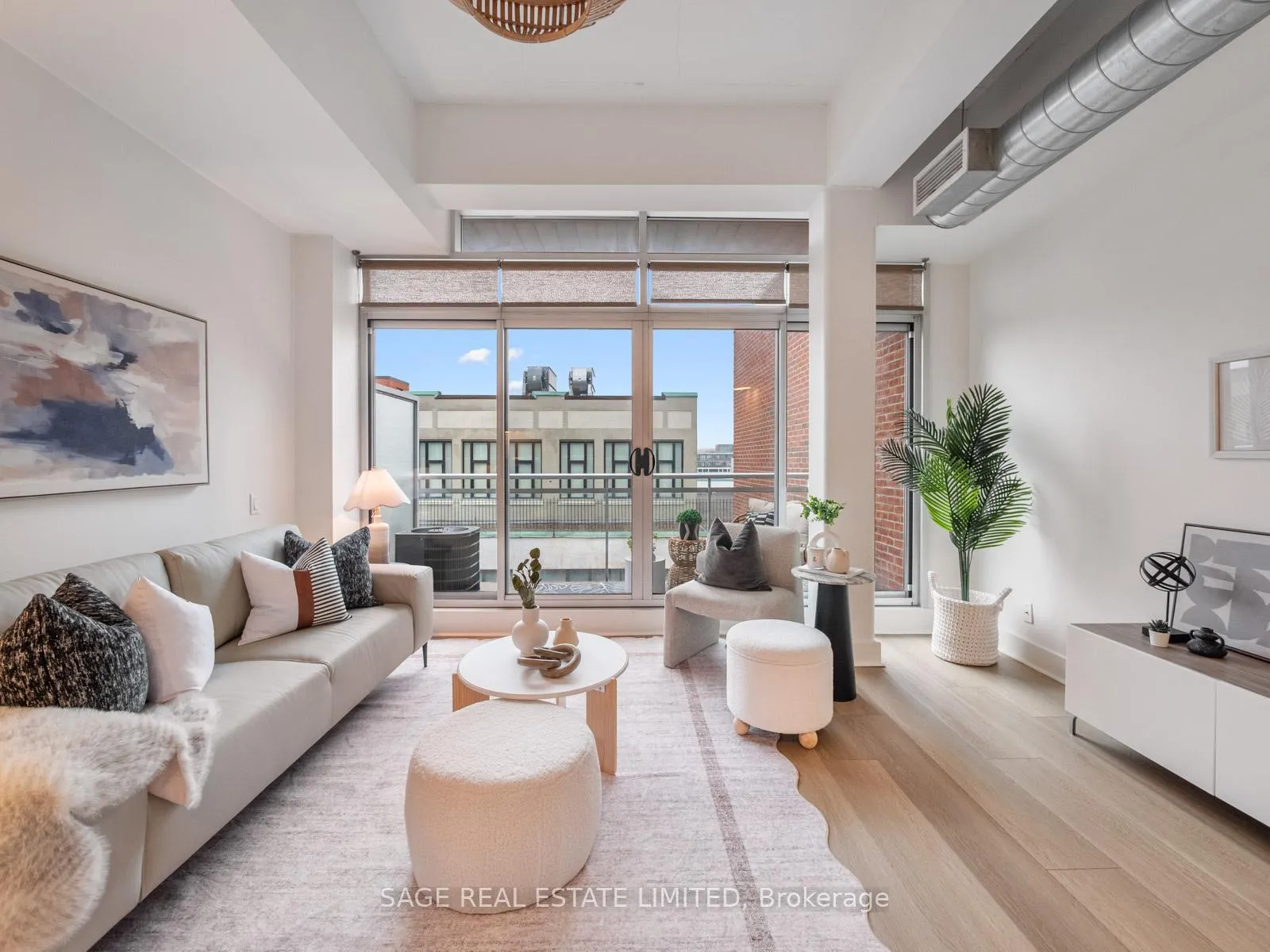 Photo 3 of Unit 811, 233 Carlaw Avenue, Toronto, South Riverdale — HOMEH