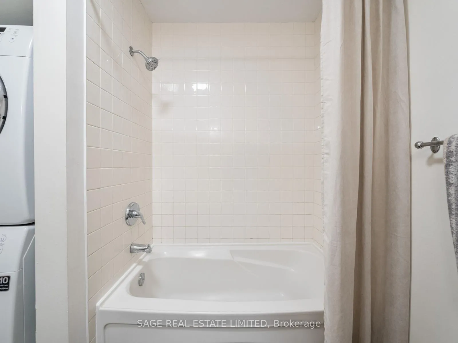 Photo 27 of Unit 811, 233 Carlaw Avenue, Toronto, South Riverdale — HOMEH