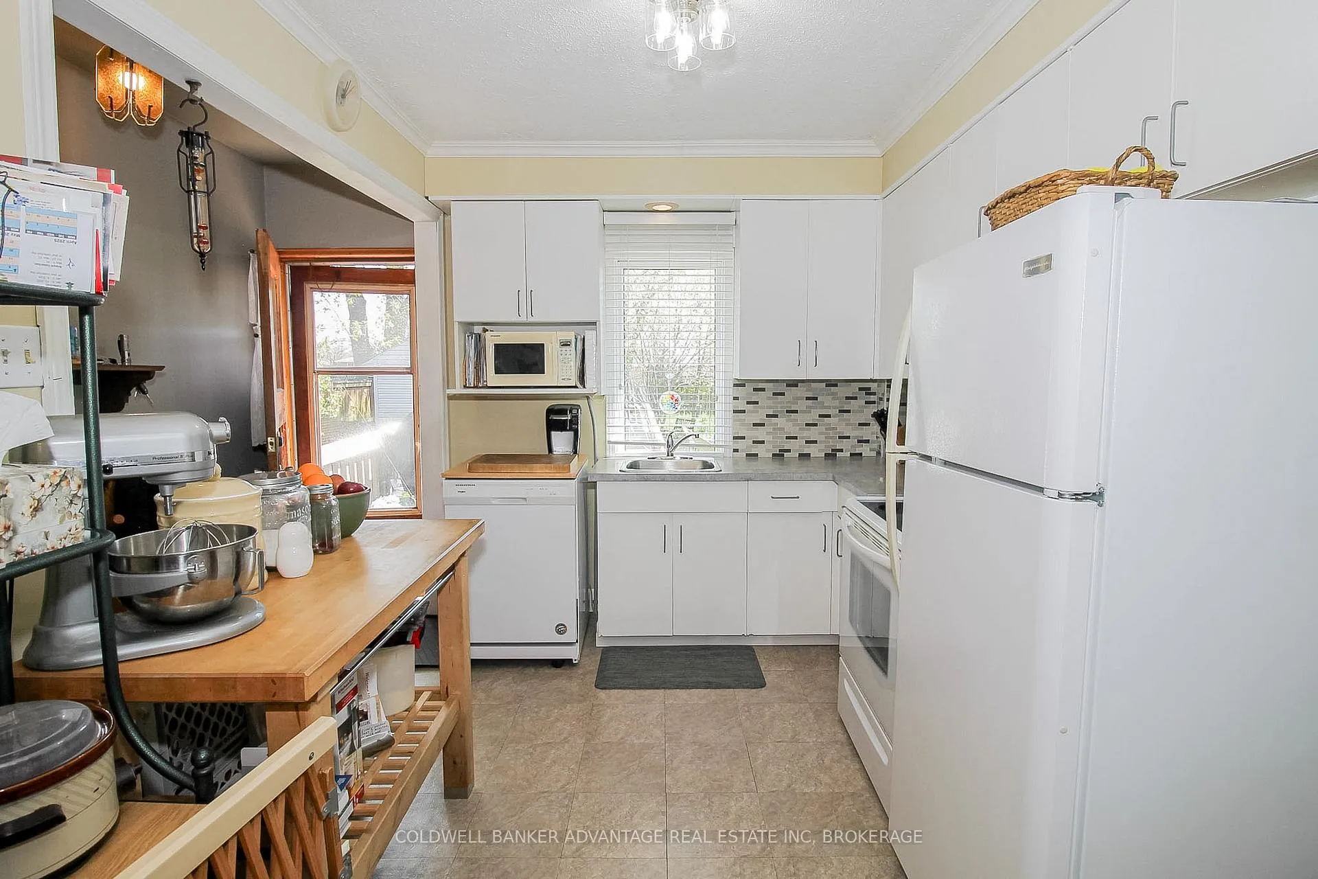 Photo 8 of 628 Clare Avenue, Welland, N. Welland — HOMEH