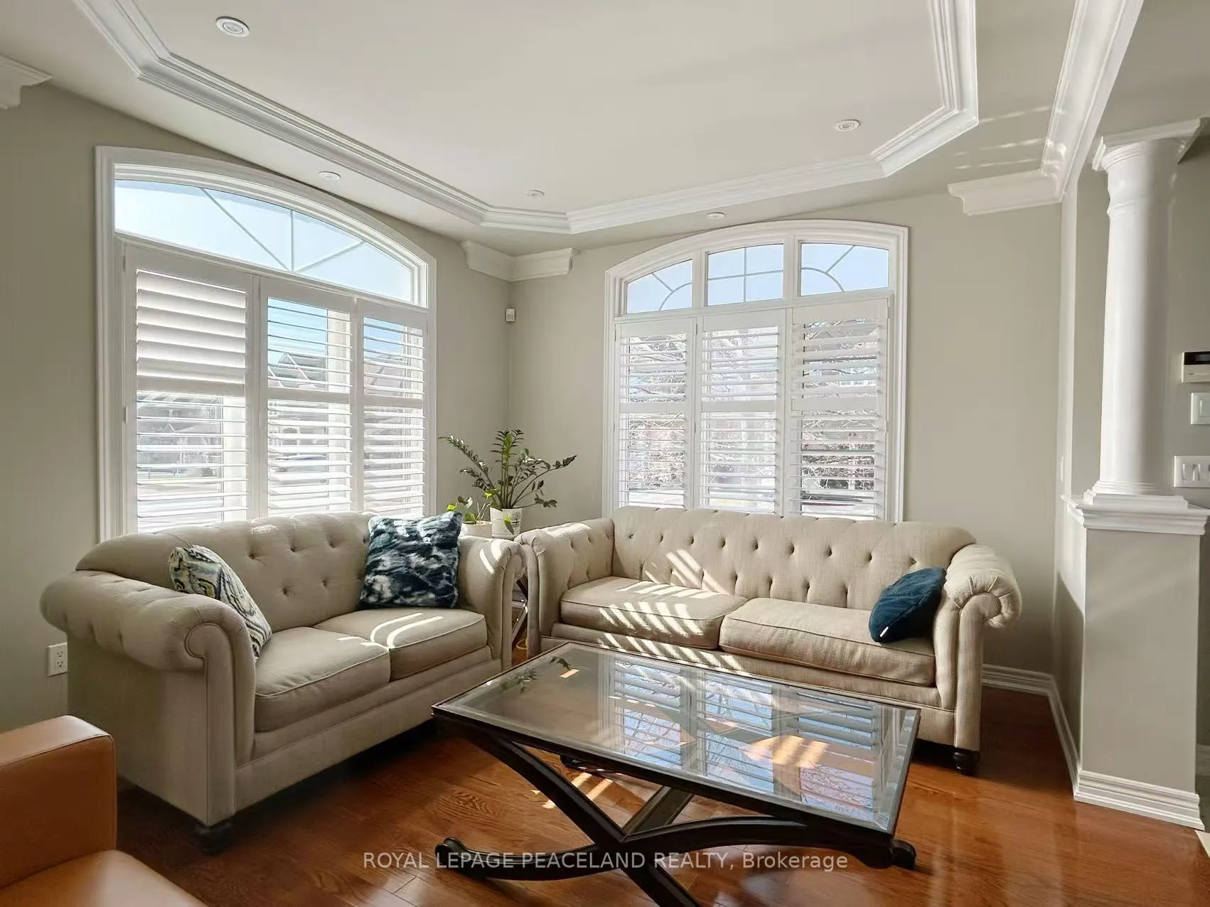 Photo 3 of 23 Halldorson Avenue, Aurora, Bayview Northeast — HOMEH