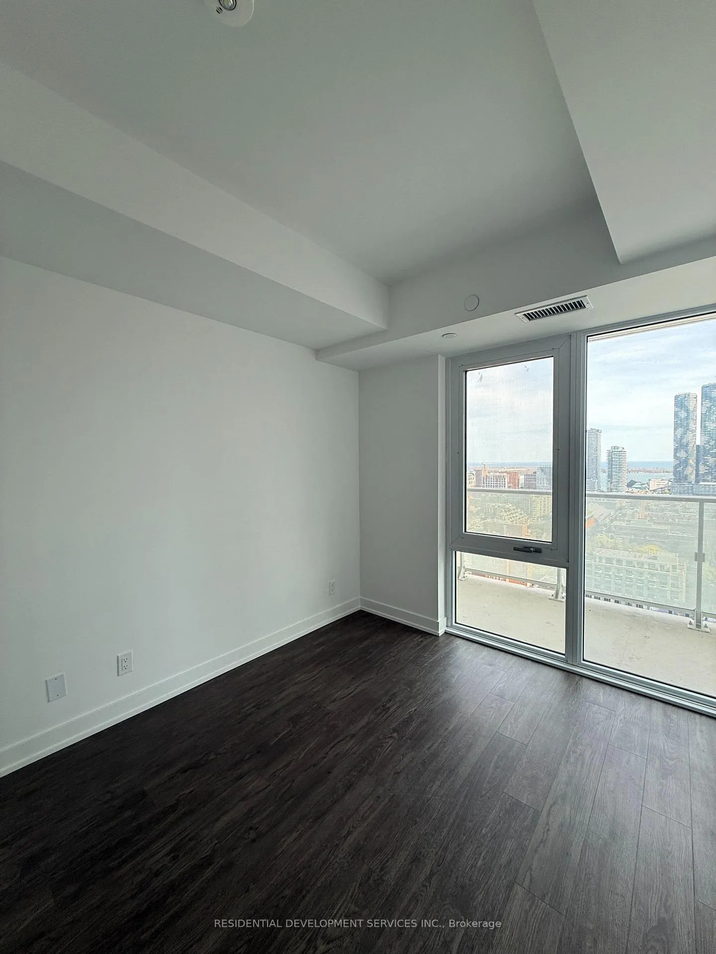 Photo 6 of Unit 2708, 88 Queen Street, Toronto, Church-Yonge Corridor — HOMEH