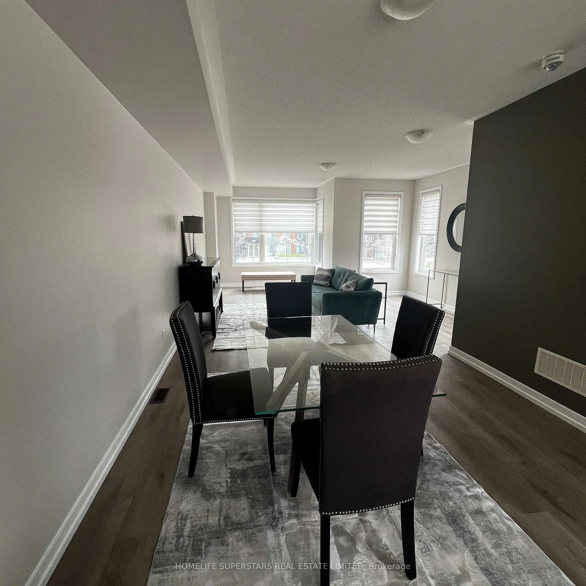 Photo 8 of 169 Sabina Drive, Oakville, Glenorchy — HOMEH