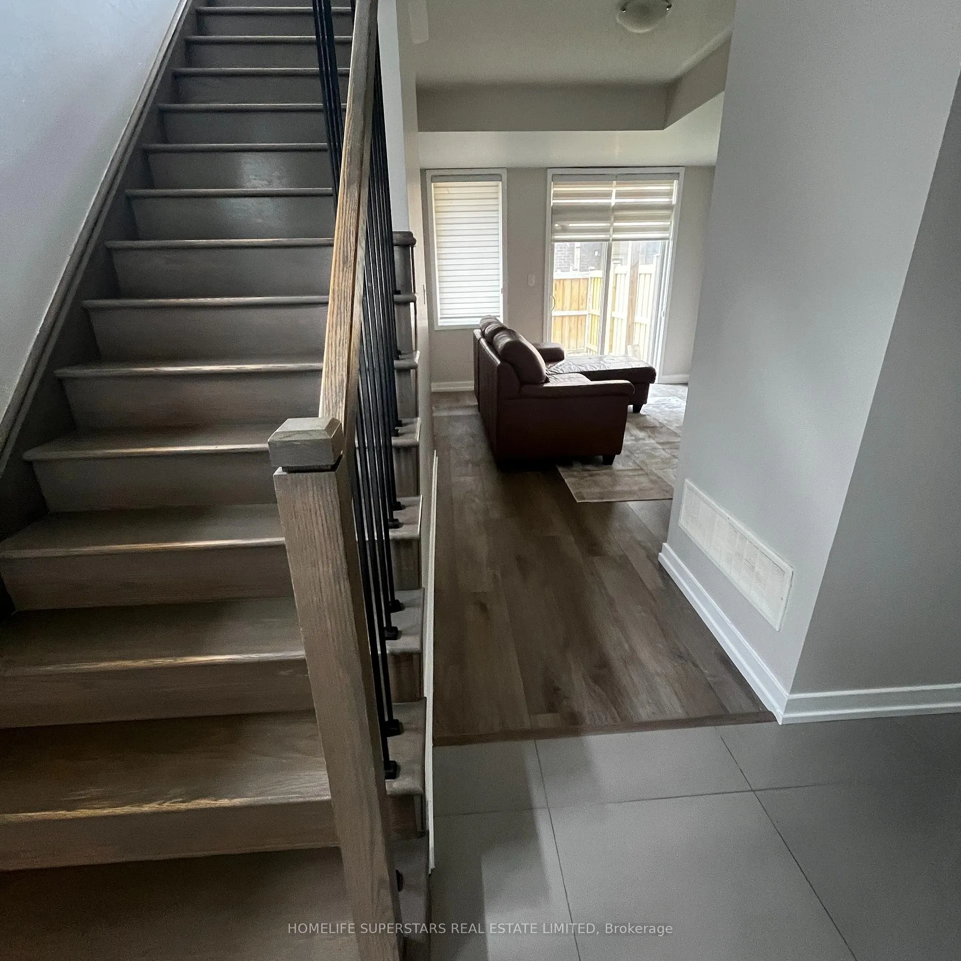 Photo 9 of 169 Sabina Drive, Oakville, Glenorchy — HOMEH