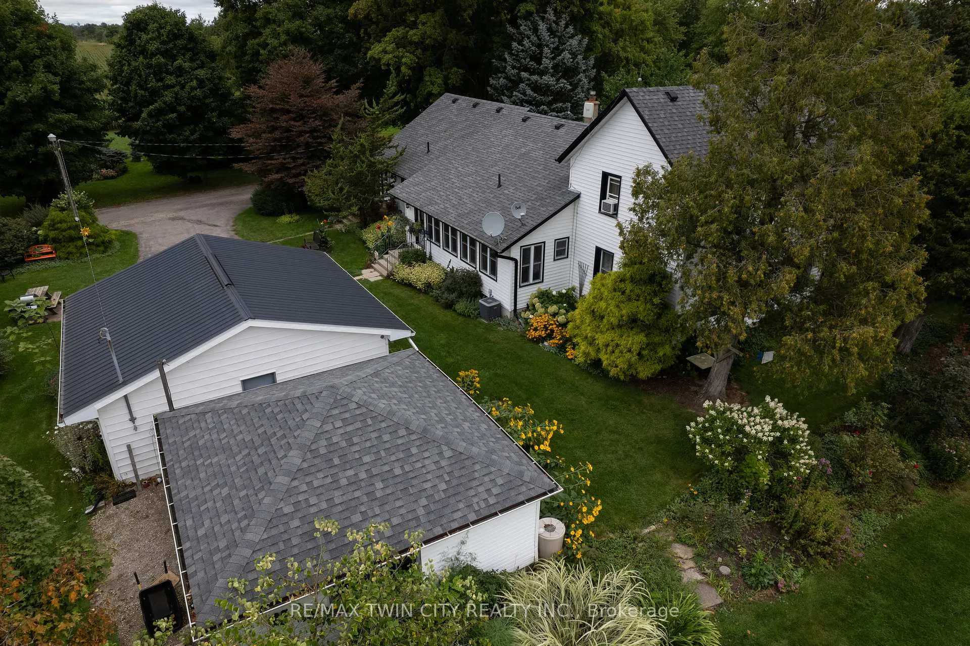 Photo 5 of 331 Middle Townline Road, Brant, Burford — HOMEH