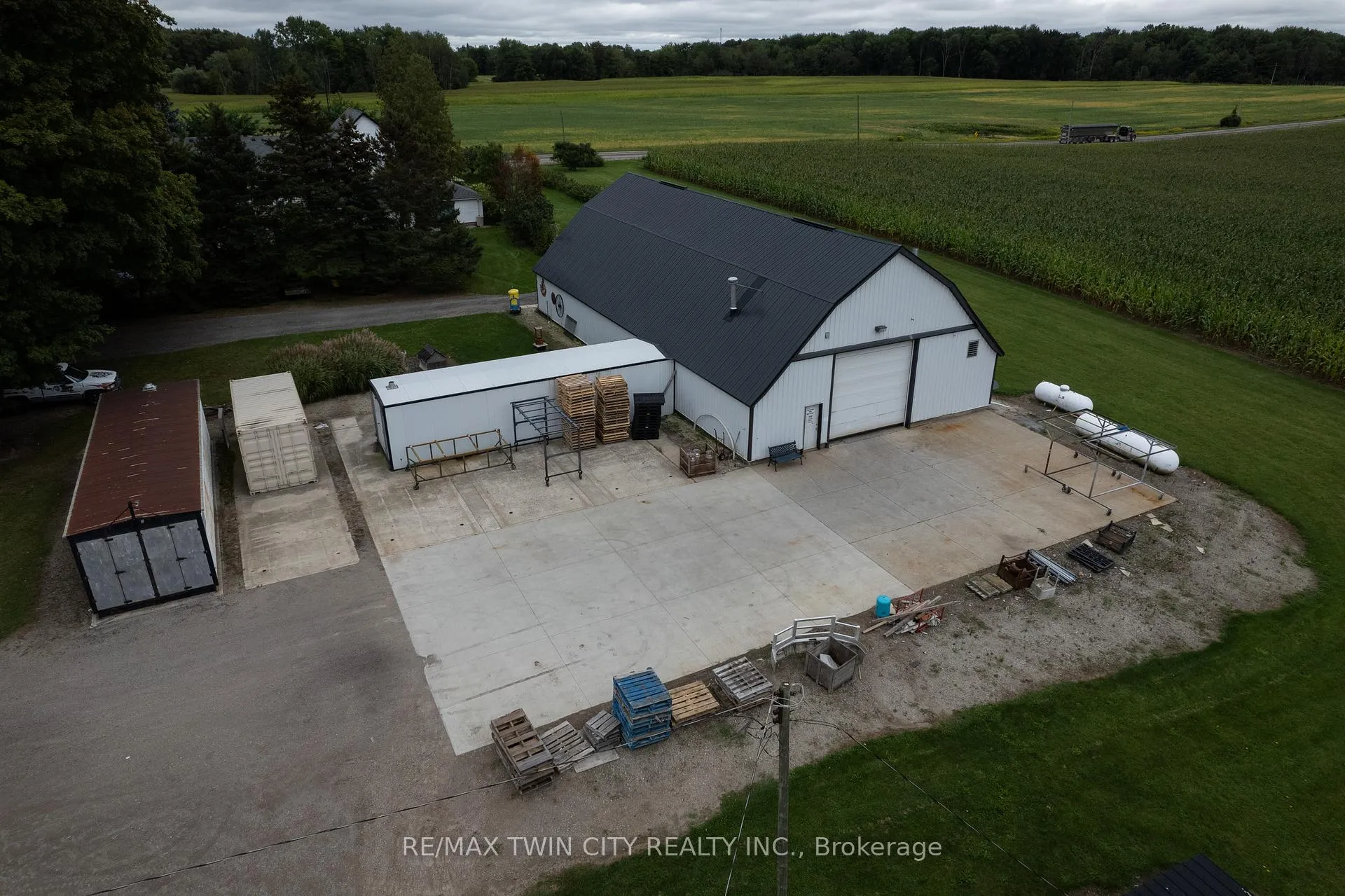 Photo 7 of 331 Middle Townline Road, Brant, Burford — HOMEH