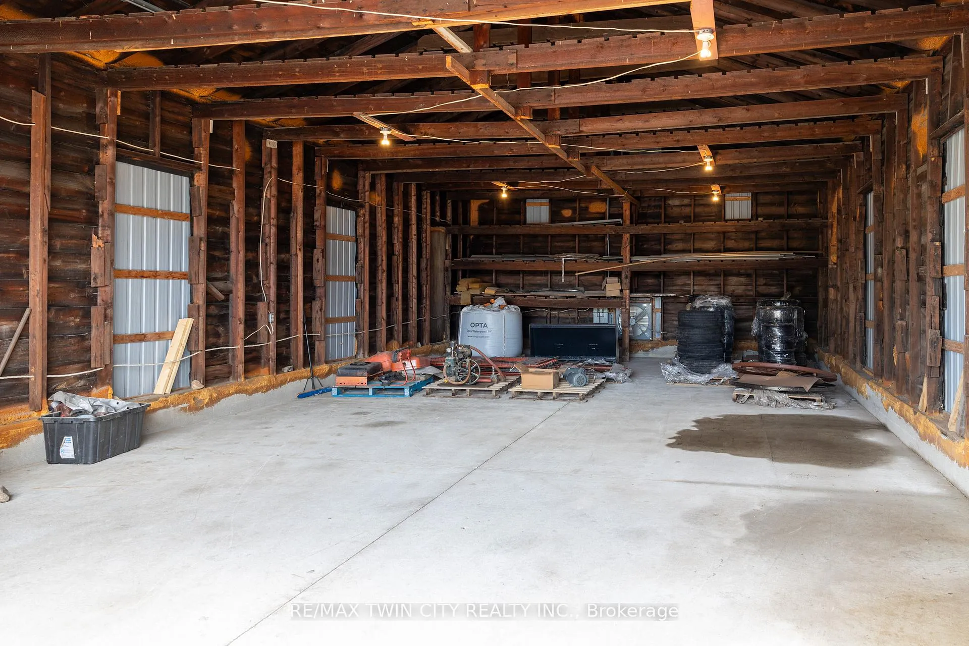 Photo 14 of 331 Middle Townline Road, Brant, Burford — HOMEH