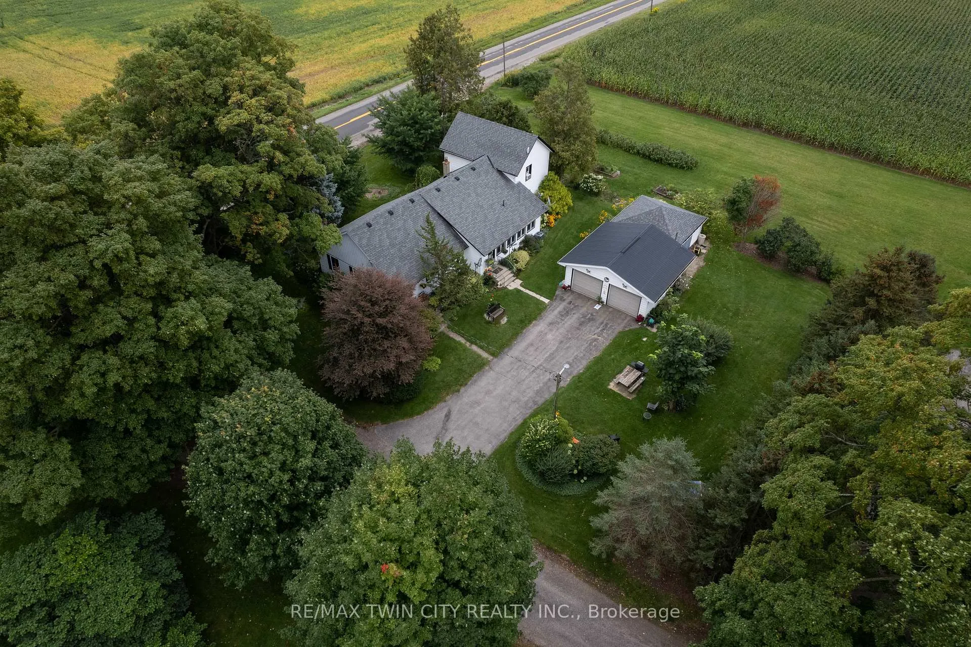 Photo 17 of 331 Middle Townline Road, Brant, Burford — HOMEH