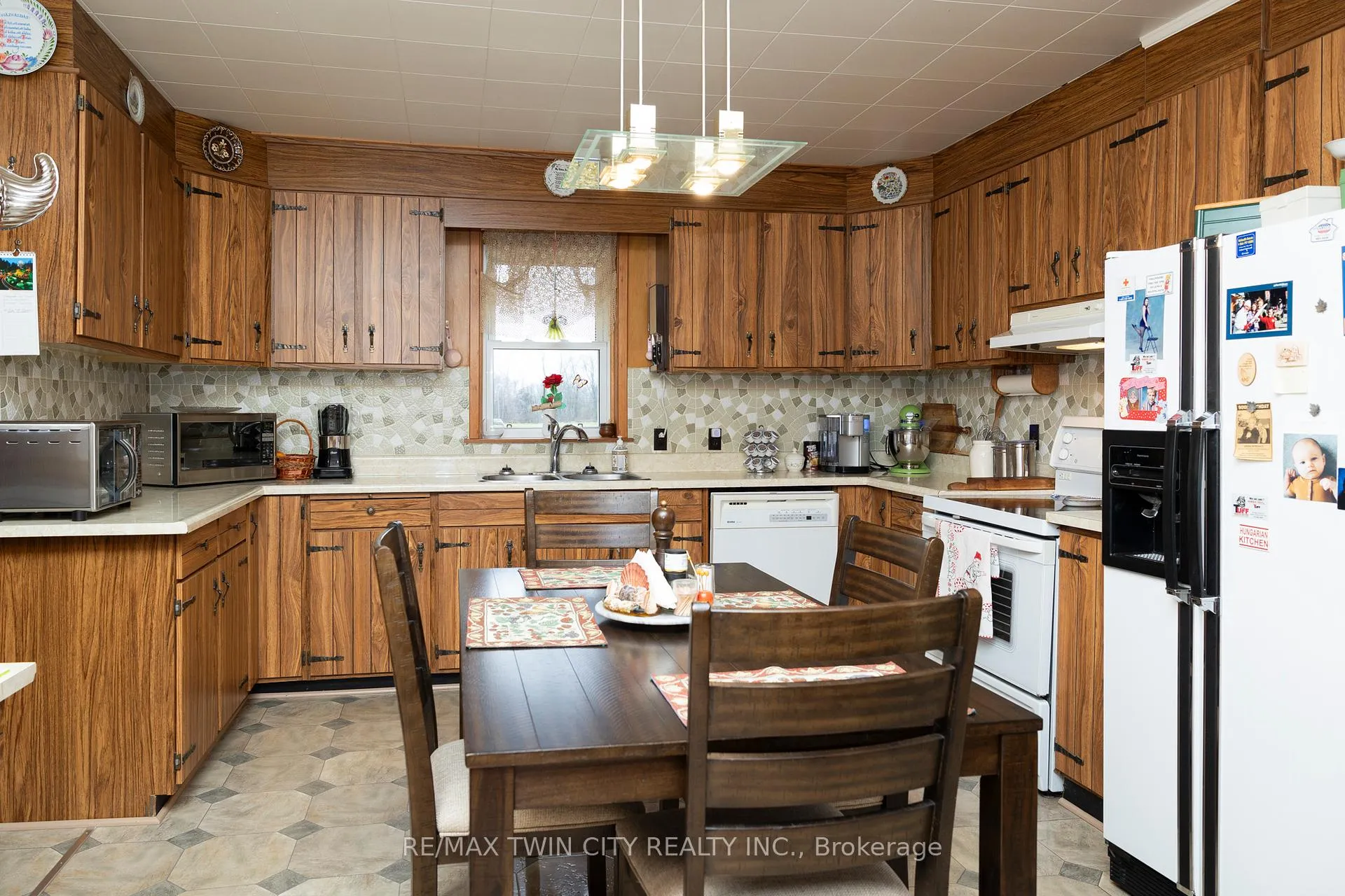 Photo 22 of 331 Middle Townline Road, Brant, Burford — HOMEH