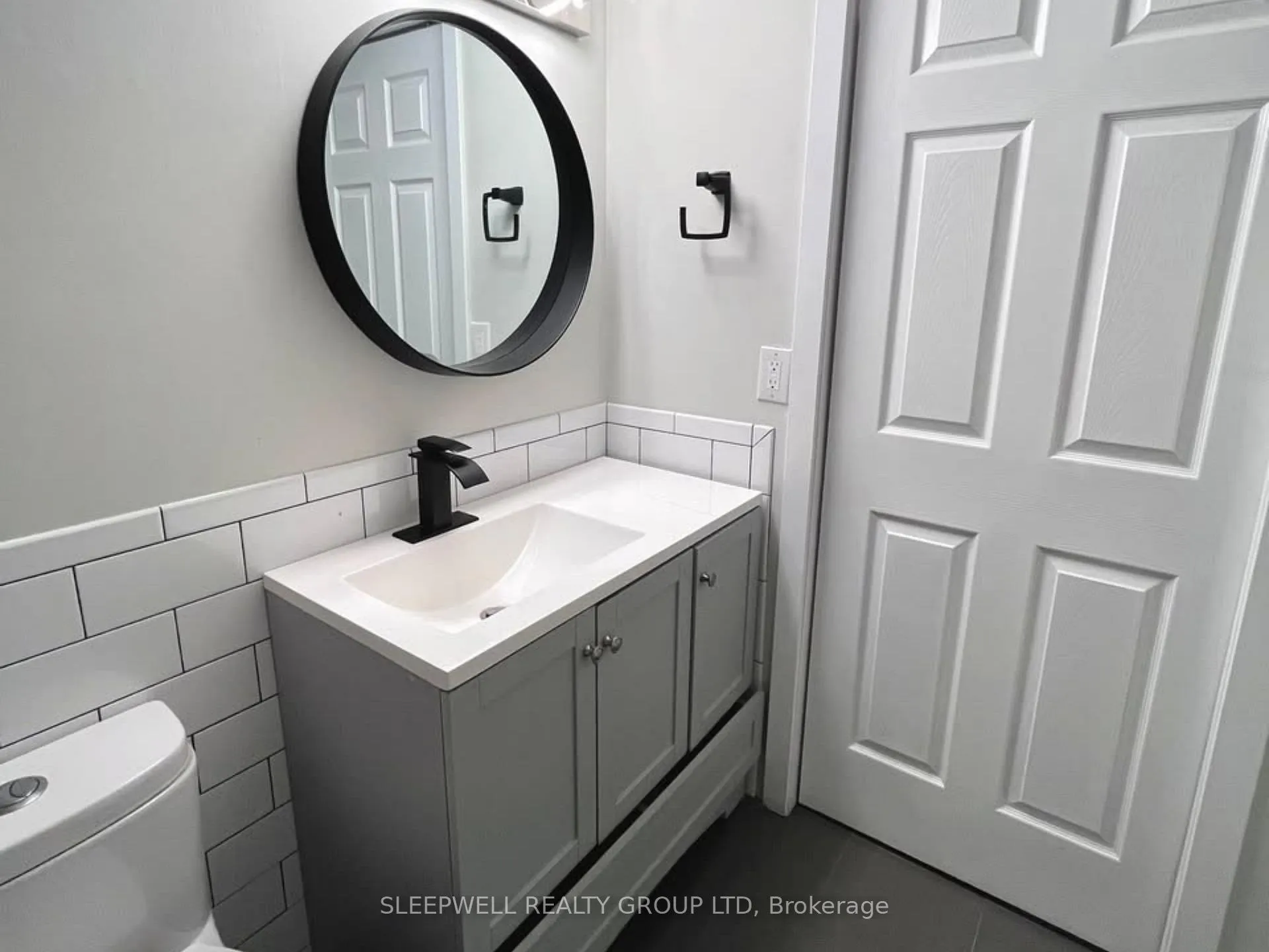 Photo 11 of Unit 405, 1440 Heron Road, Ottawa, Heron Gate — HOMEH