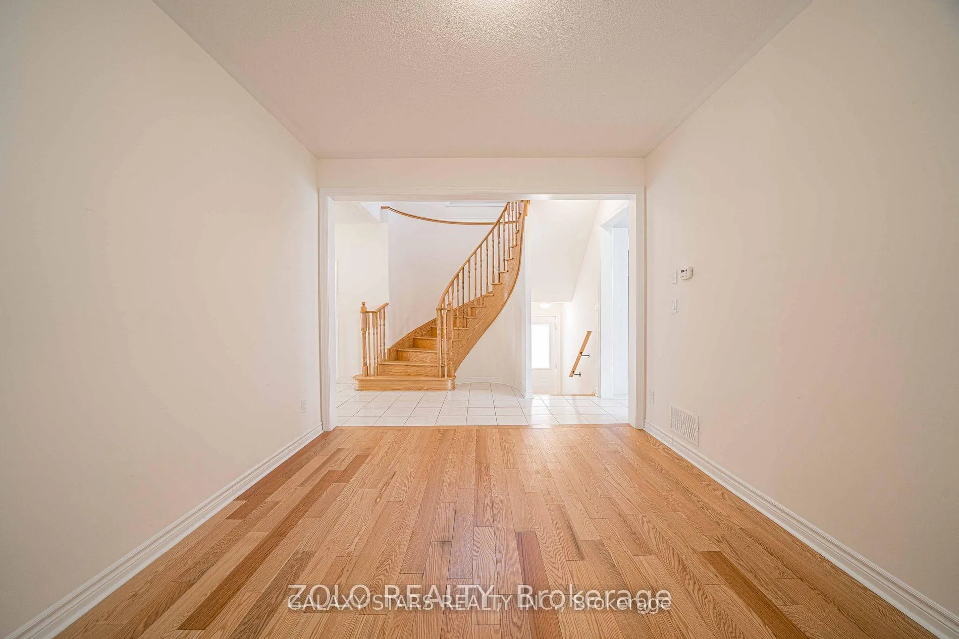 Photo 17 of Unit Upper Floor, 1869 Castlepoint Drive, Oshawa, Taunton — HOMEH
