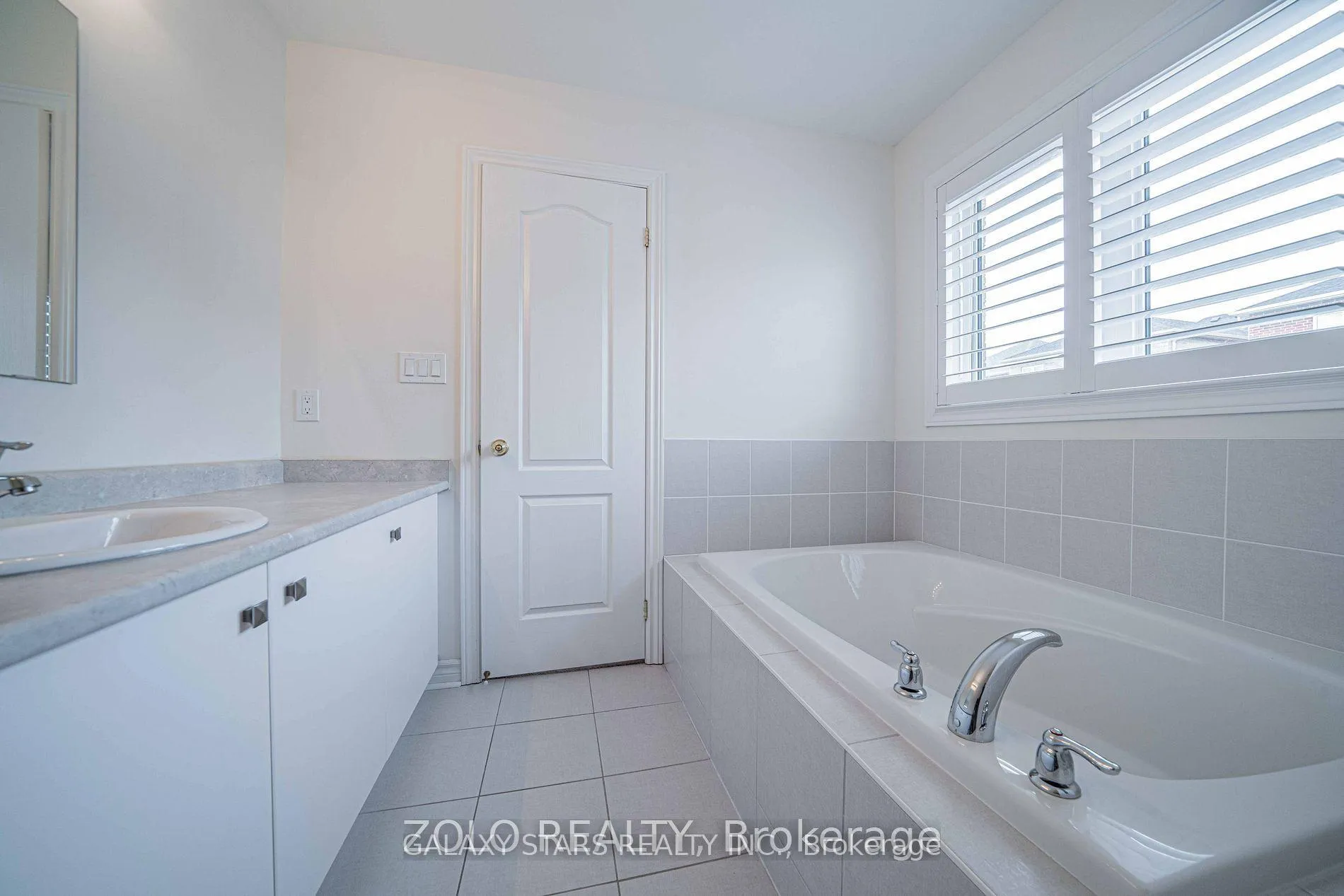 Photo 30 of Unit Upper Floor, 1869 Castlepoint Drive, Oshawa, Taunton — HOMEH