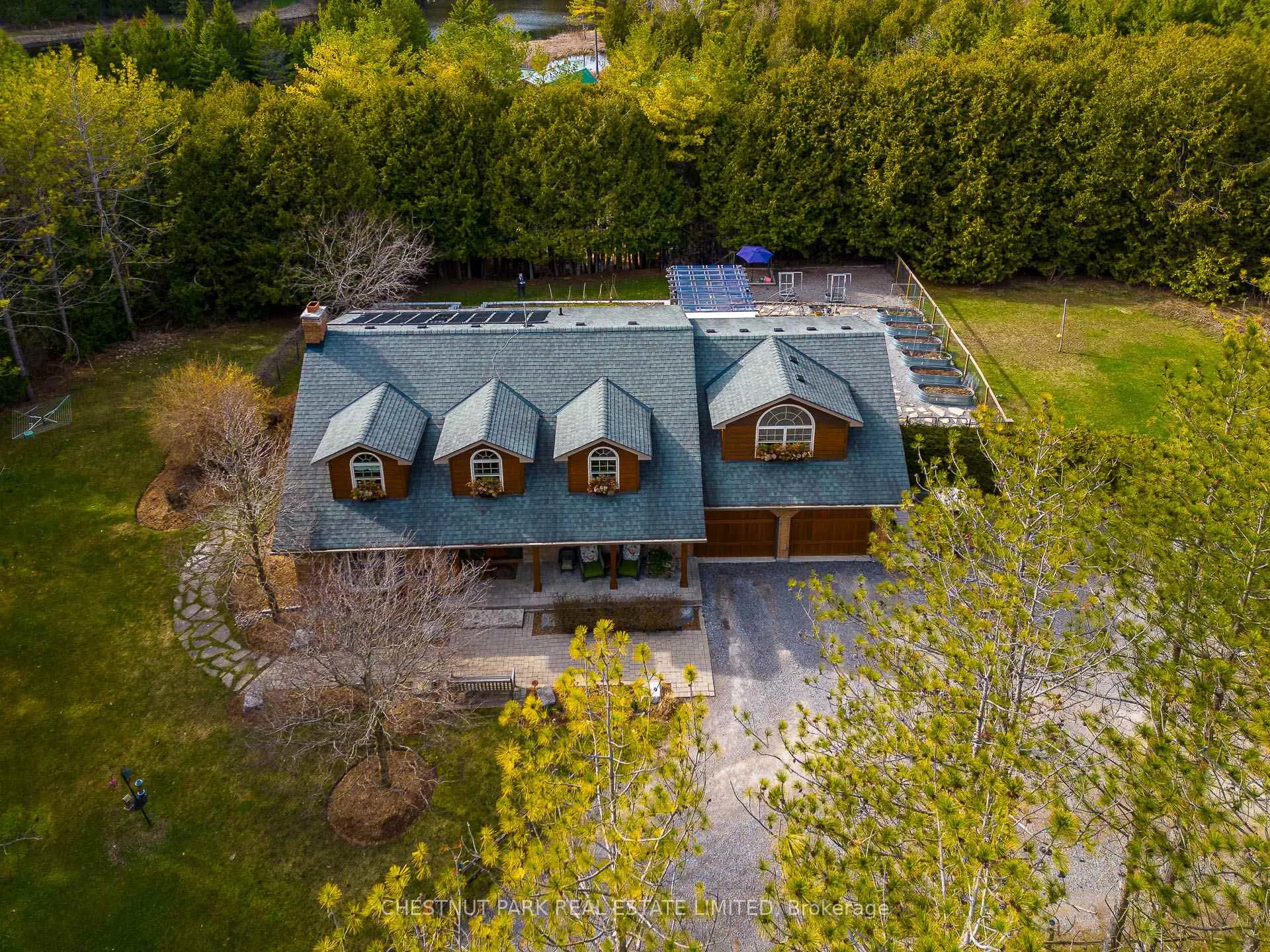 Photo 6 of 40 Hurd Street, Oshawa, Raglan — HOMEH