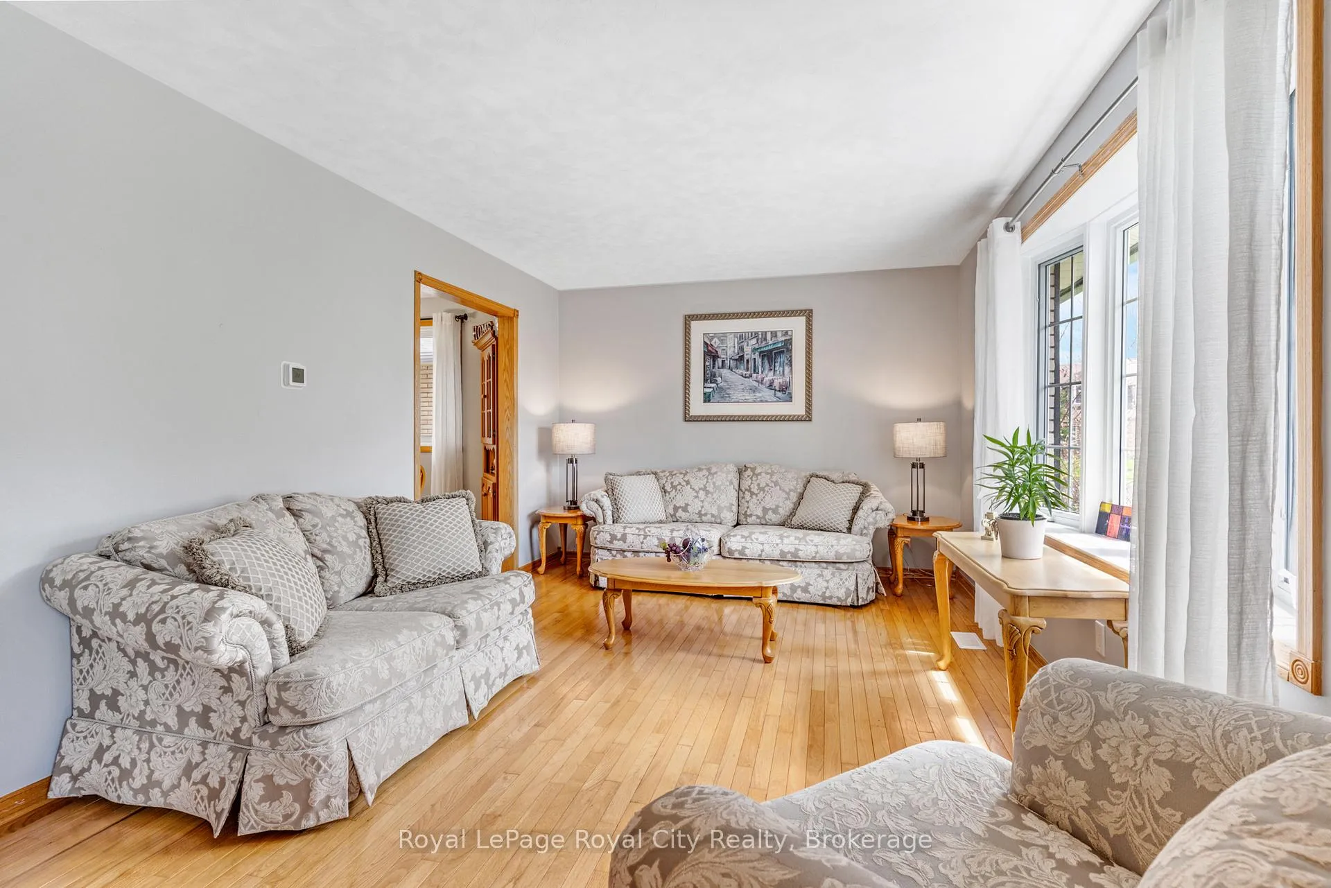 Photo 8 of 169 Johanna Drive, Cambridge — HOMEH
