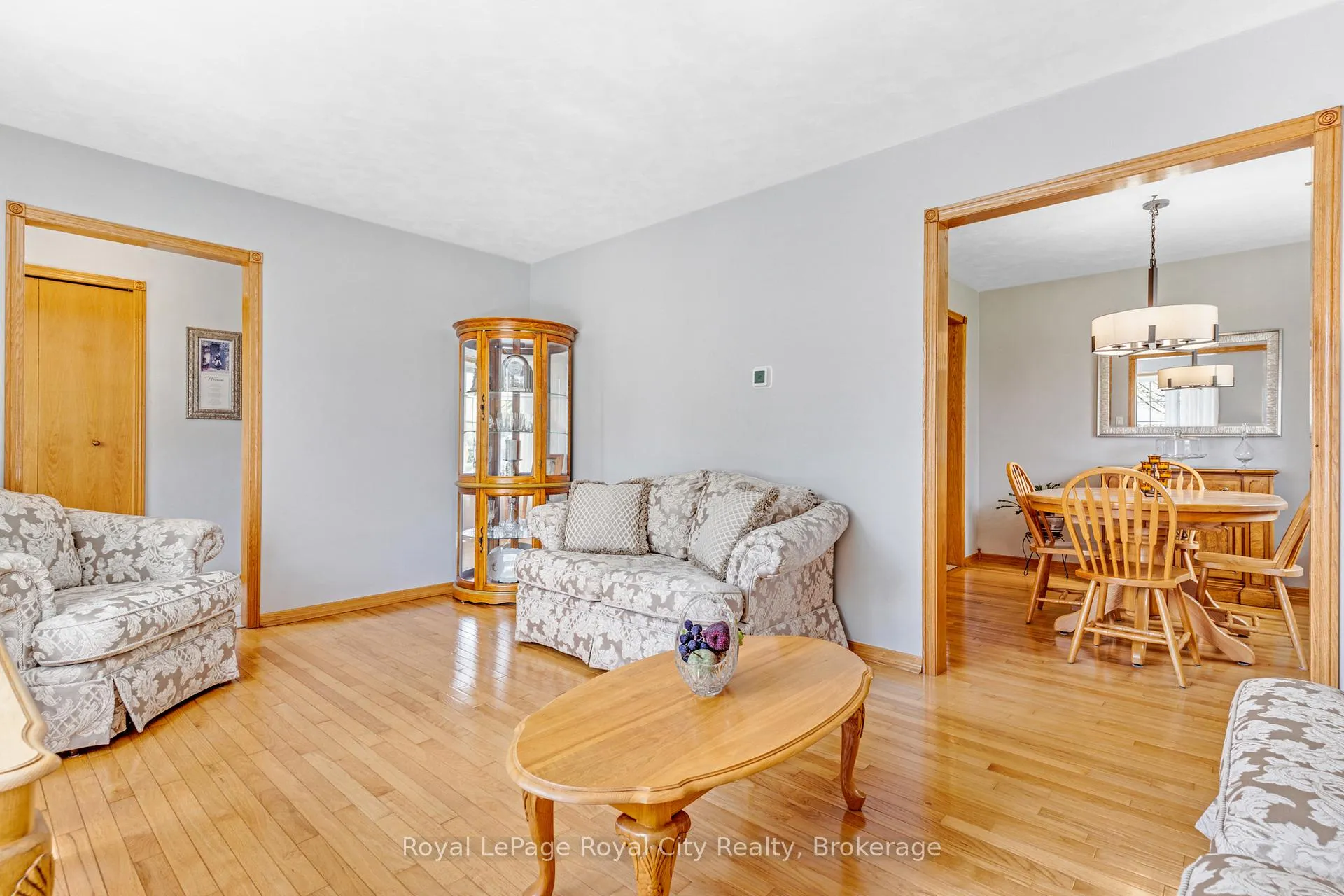 Photo 12 of 169 Johanna Drive, Cambridge — HOMEH
