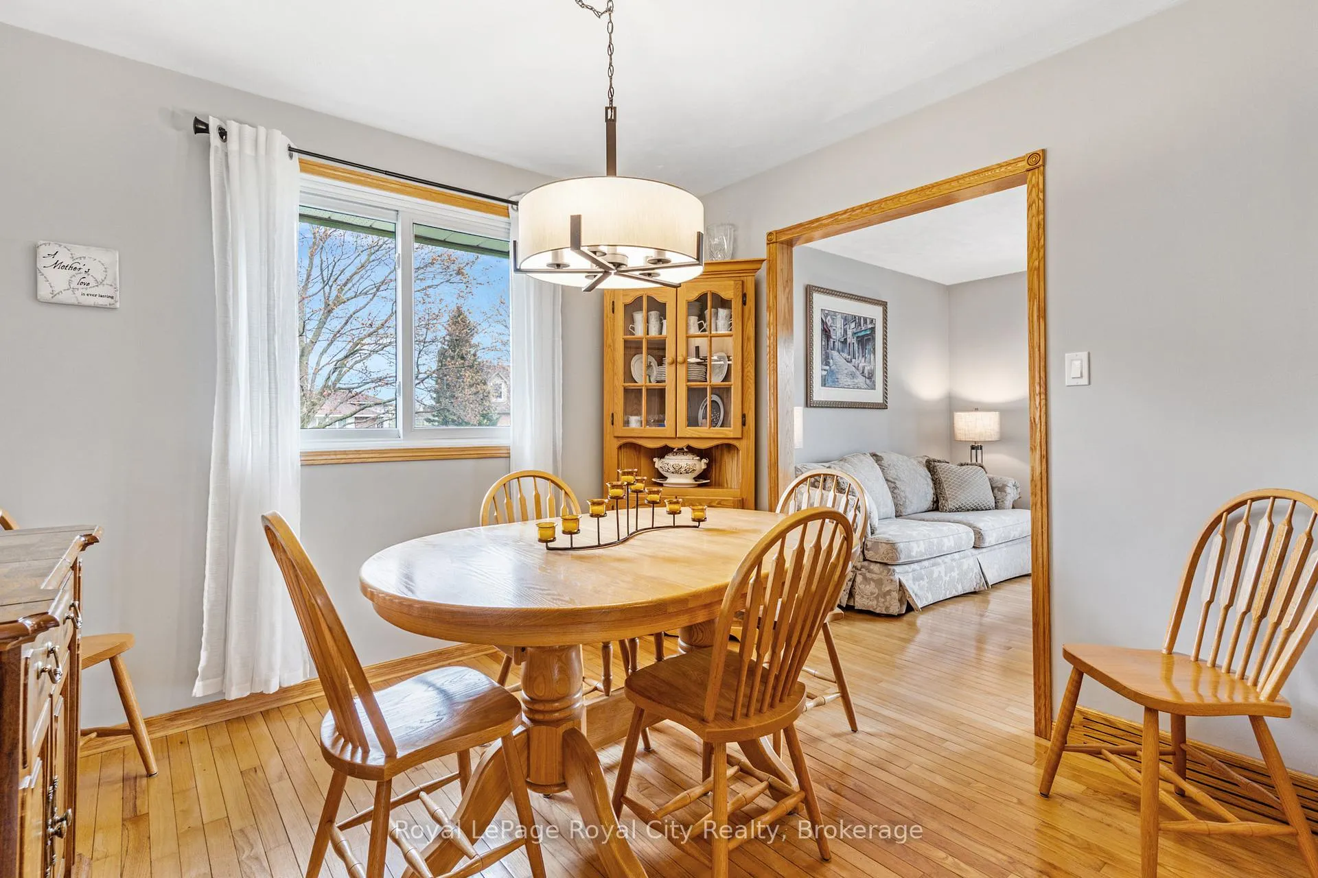 Photo 14 of 169 Johanna Drive, Cambridge — HOMEH
