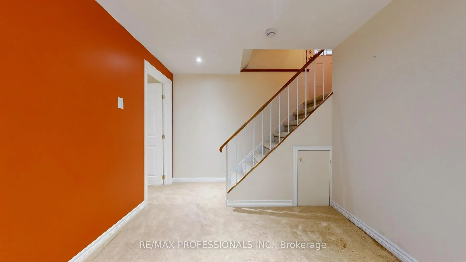 Photo 18 of 117 Mercury Road, Etobicoke, West Humber-Clairville — HOMEH