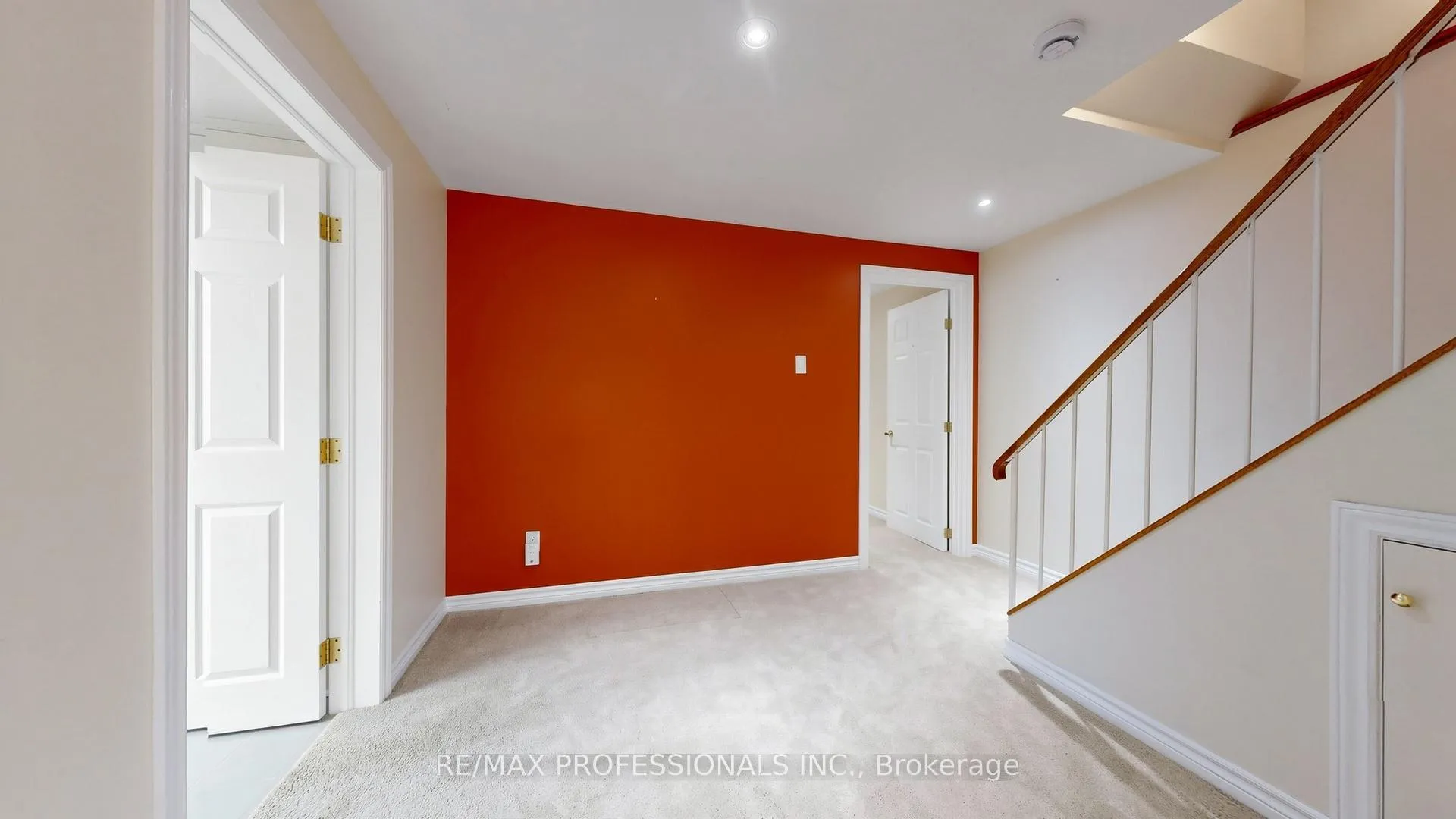 Photo 19 of 117 Mercury Road, Etobicoke, West Humber-Clairville — HOMEH