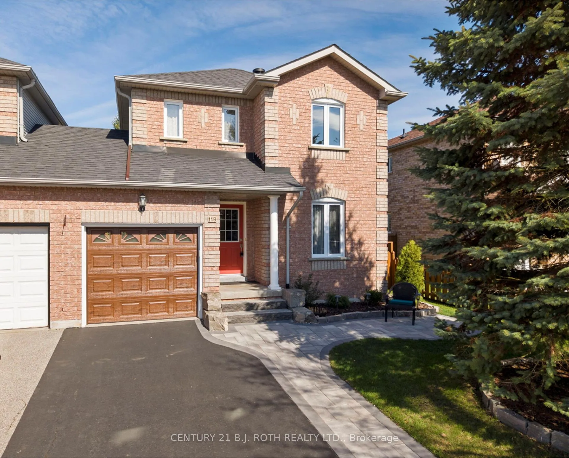 Photo 2 of 119 Holly Meadow Road, Barrie, Holly — HOMEH