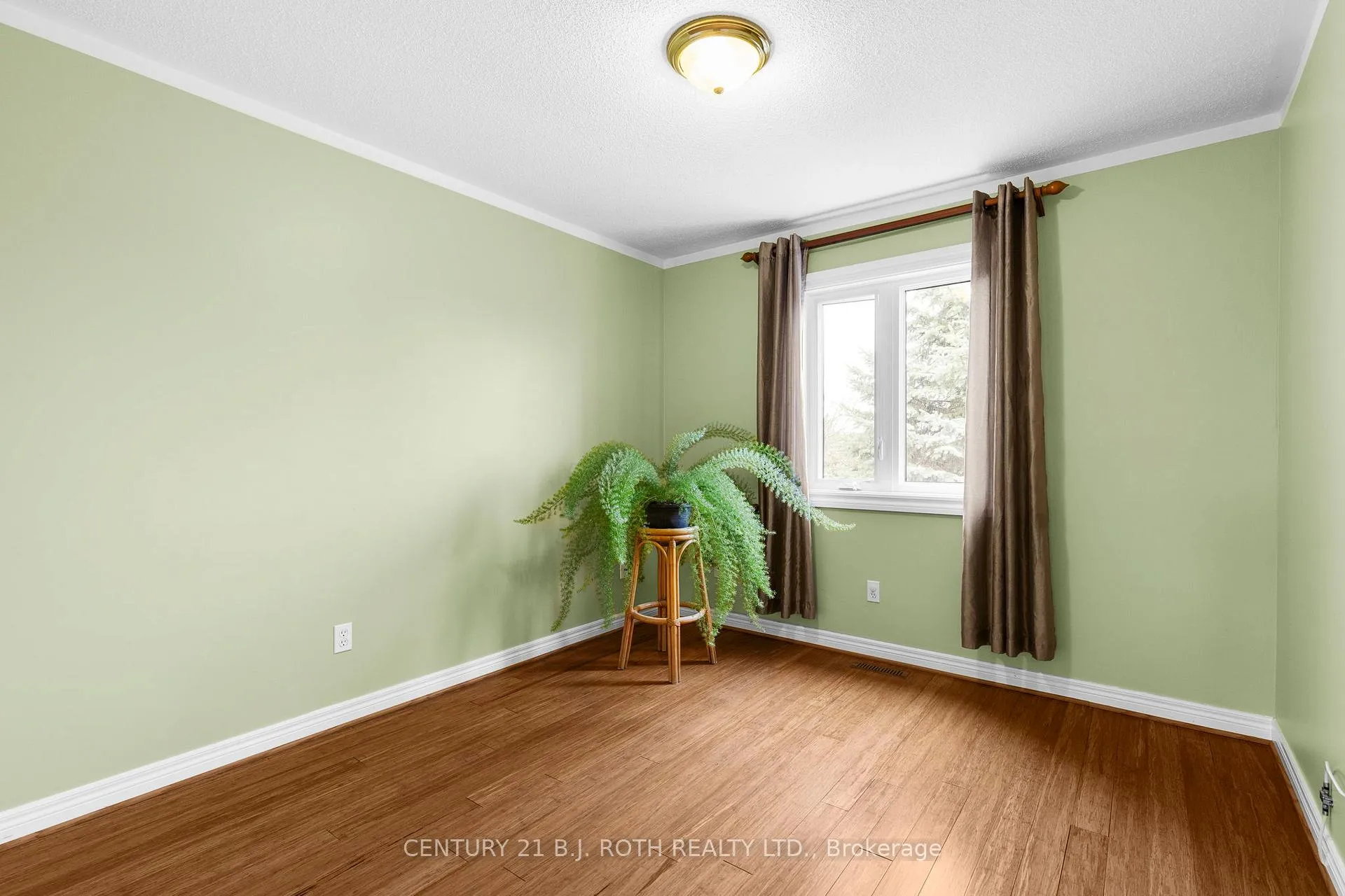 Photo 16 of 119 Holly Meadow Road, Barrie, Holly — HOMEH