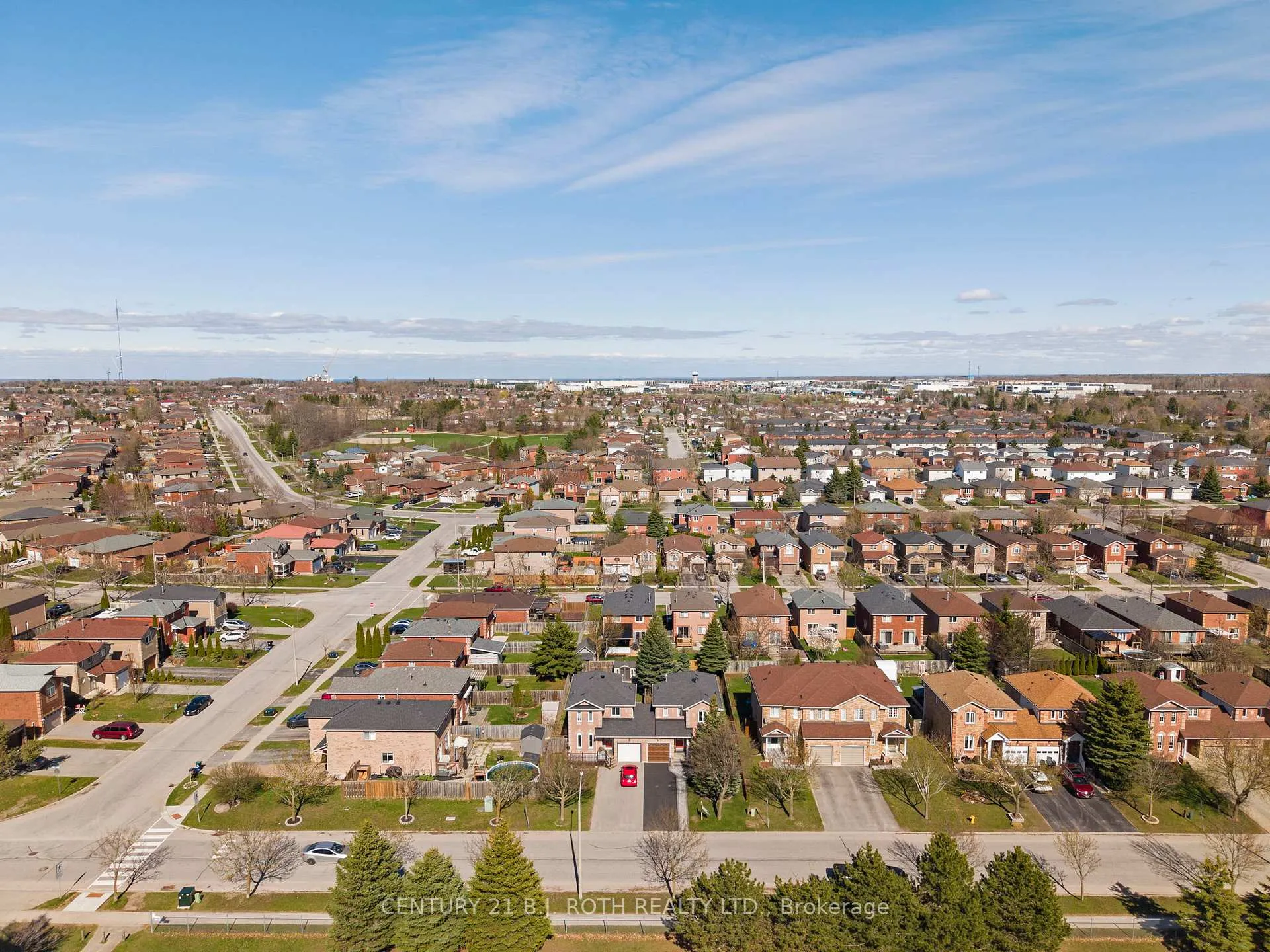 Photo 32 of 119 Holly Meadow Road, Barrie, Holly — HOMEH