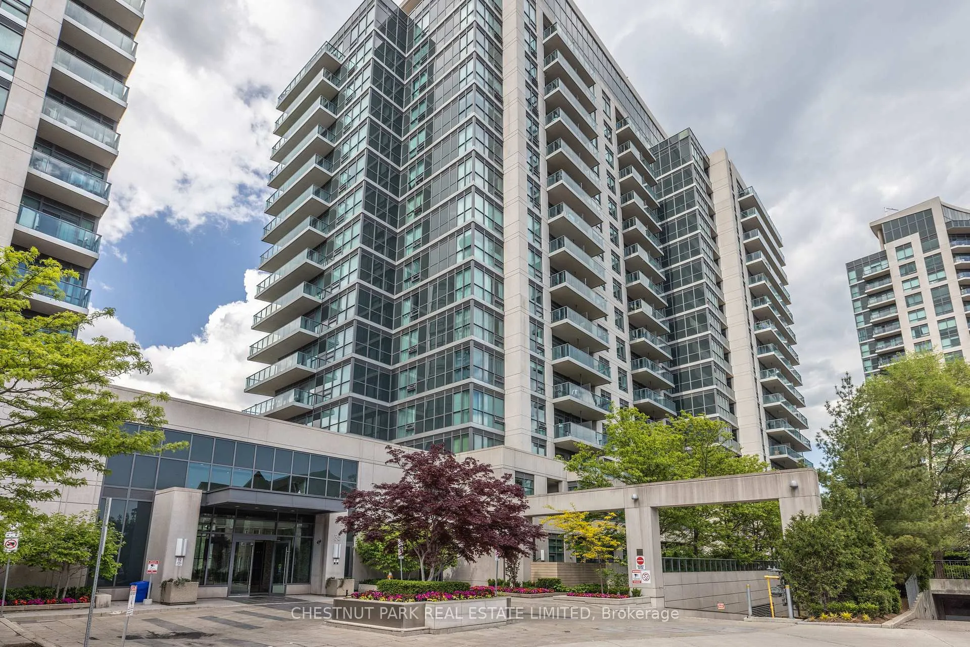 Photo 1 of Unit 306, 35 Brian Peck Crescent, Toronto, Thorncliffe Park — HOMEH