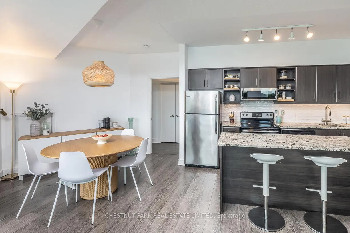 Photo 8 of Unit 306, 35 Brian Peck Crescent, Toronto, Thorncliffe Park — HOMEH