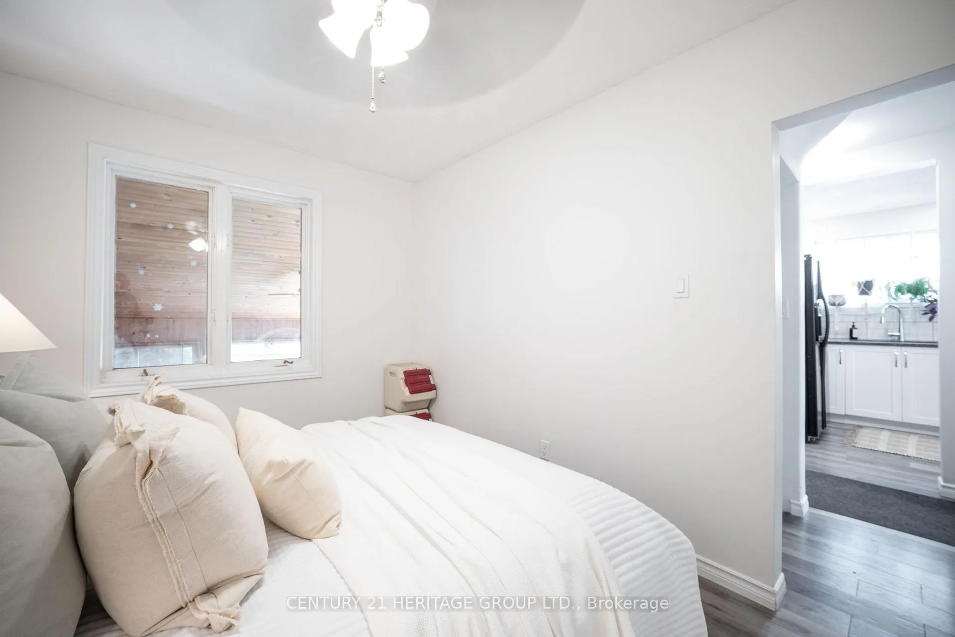 Photo 20 of 18 Armstrong Avenue, Hamilton, McQuesten — HOMEH