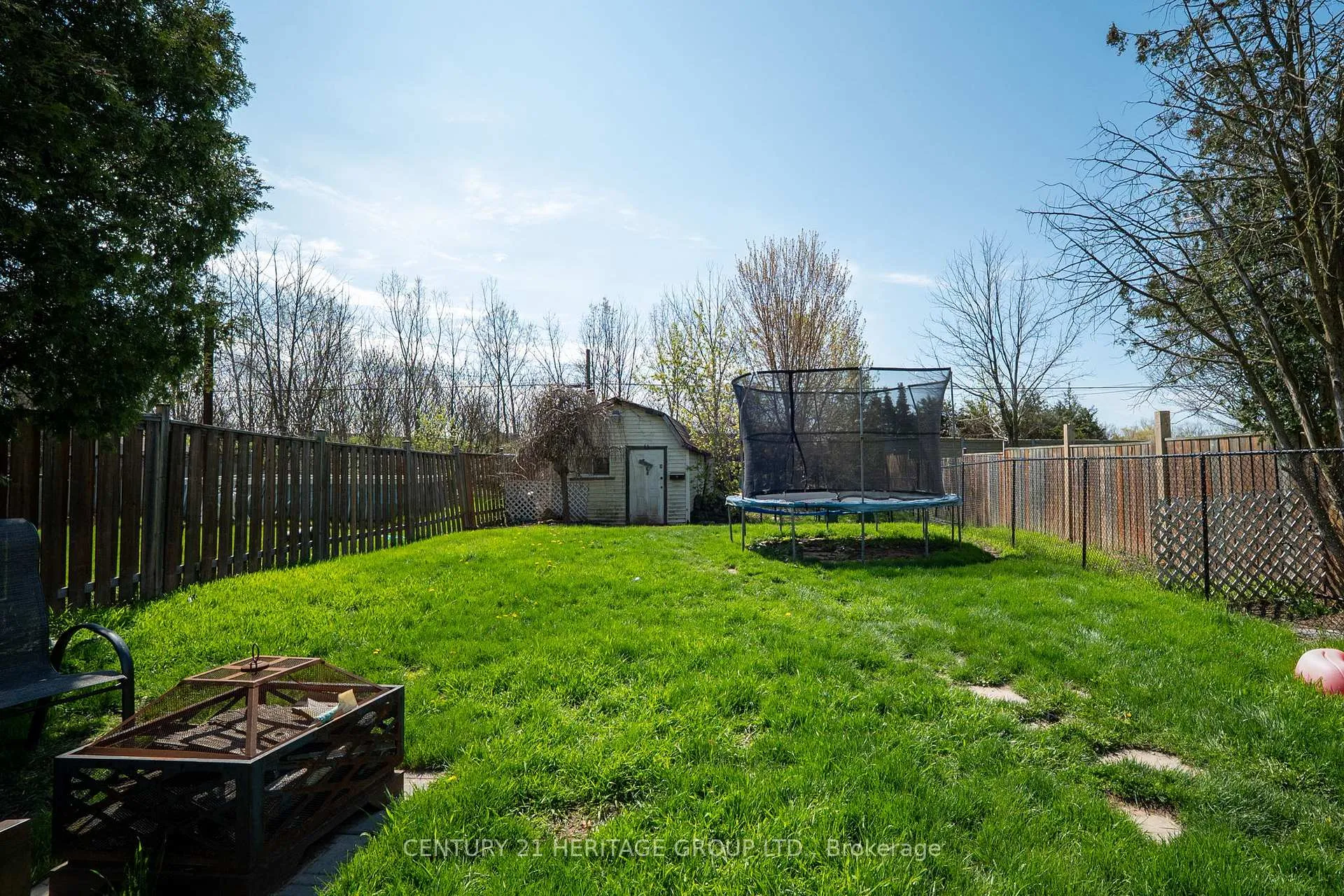 Photo 40 of 18 Armstrong Avenue, Hamilton, McQuesten — HOMEH