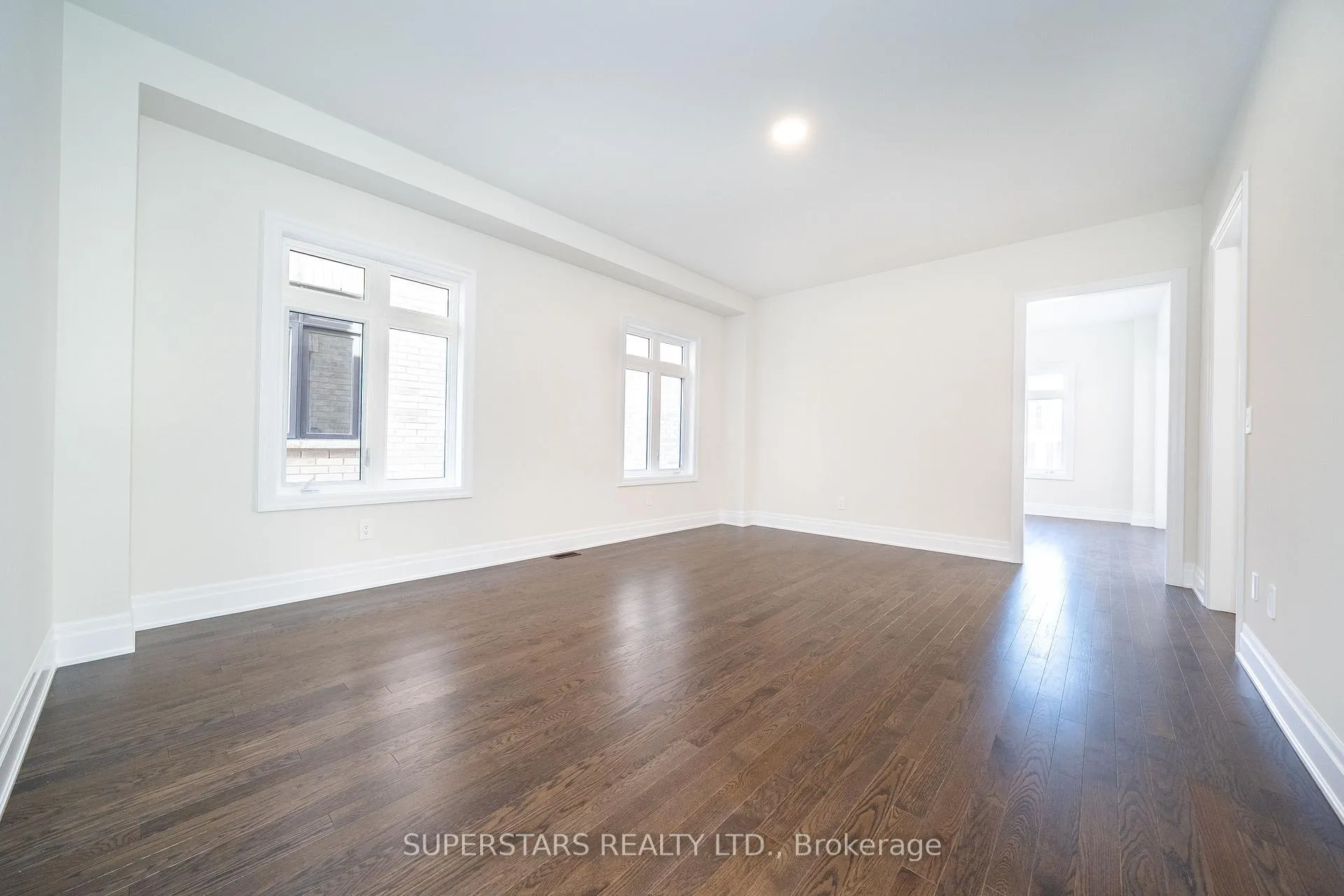 Photo 6 of 215 Archerhill Circle, Aurora, Aurora Grove — HOMEH