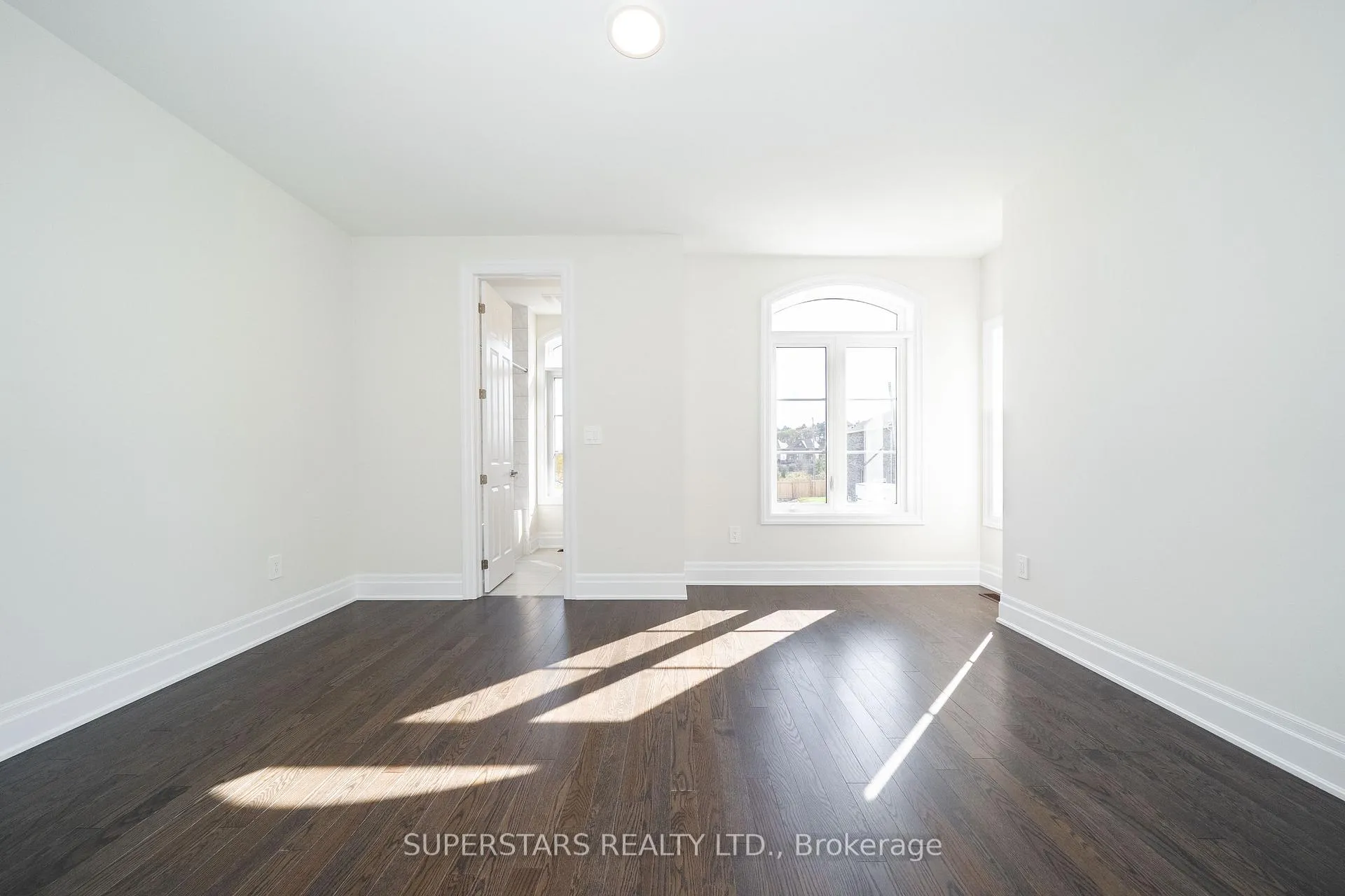 Photo 13 of 215 Archerhill Circle, Aurora, Aurora Grove — HOMEH