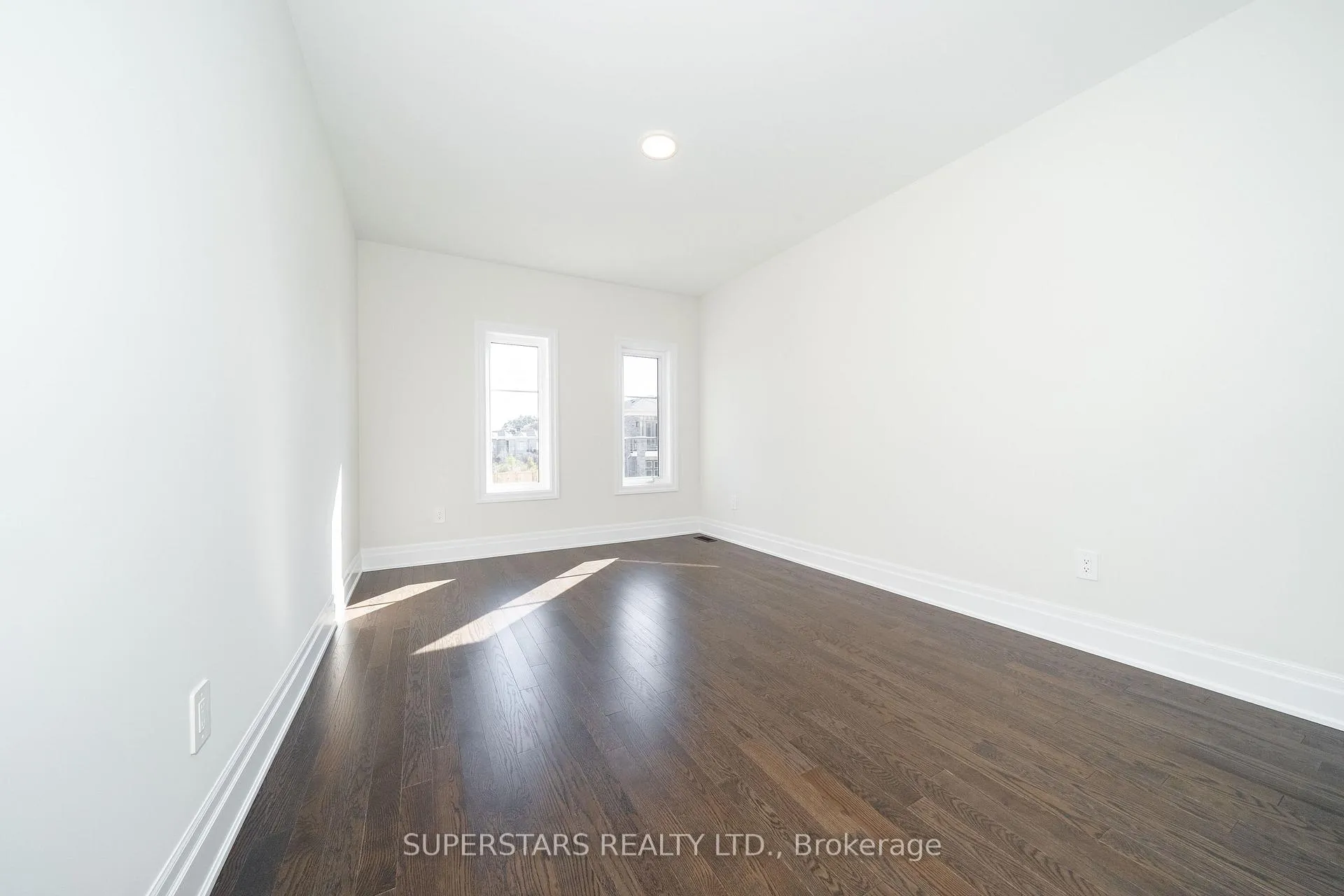 Photo 15 of 215 Archerhill Circle, Aurora, Aurora Grove — HOMEH