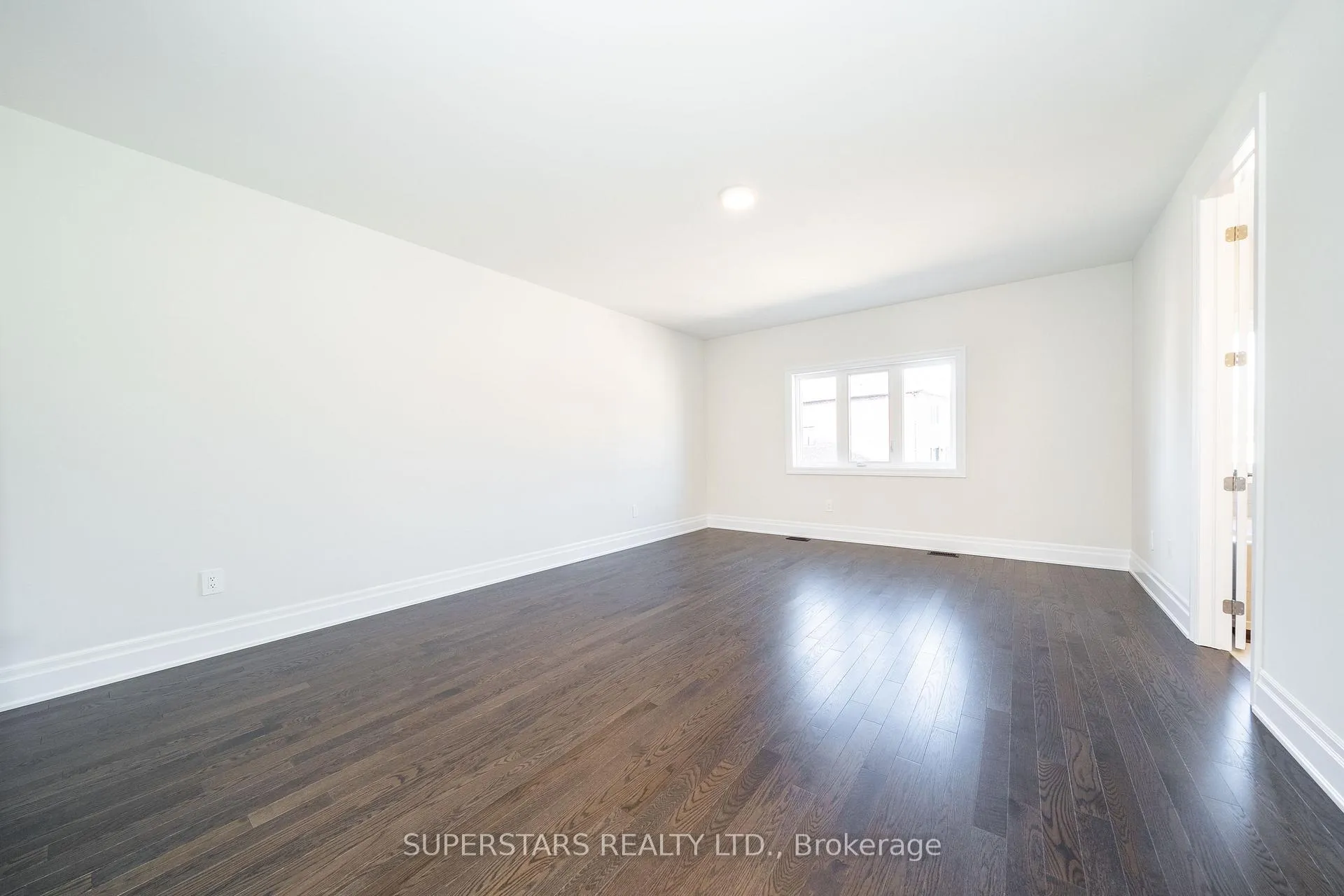 Photo 17 of 215 Archerhill Circle, Aurora, Aurora Grove — HOMEH