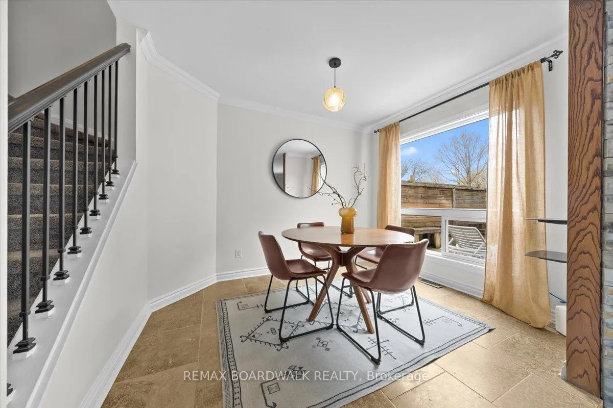 Photo 10 of 407 Sanderling Court, Ottawa, Chatelaine Village — HOMEH