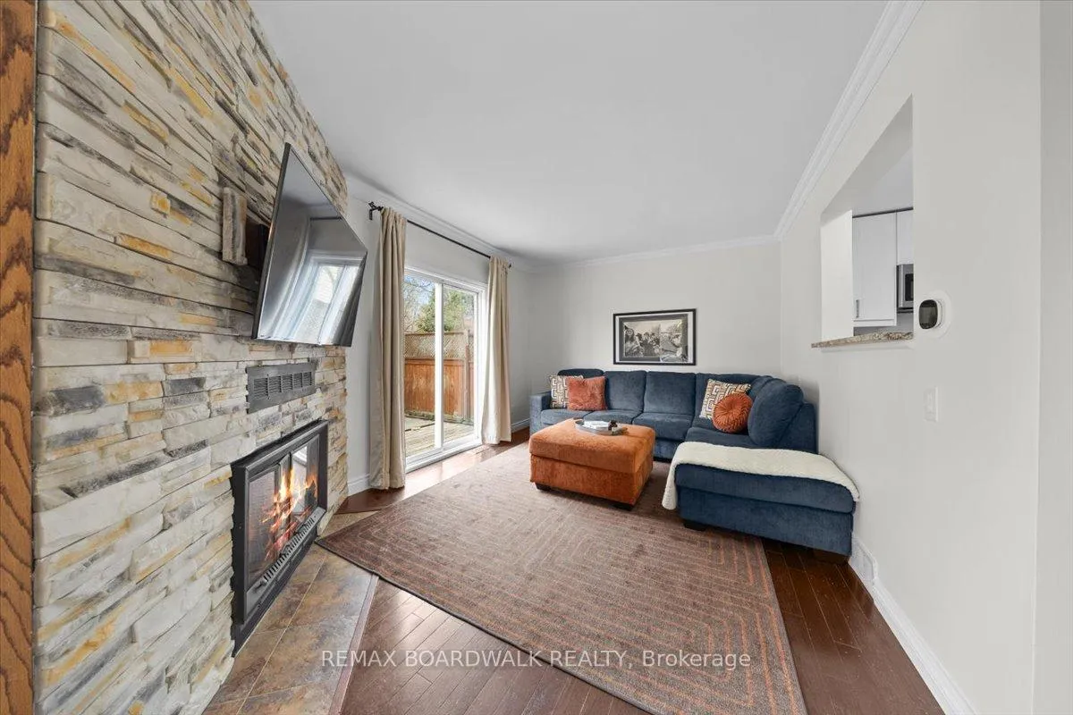 Photo 12 of 407 Sanderling Court, Ottawa, Chatelaine Village — HOMEH