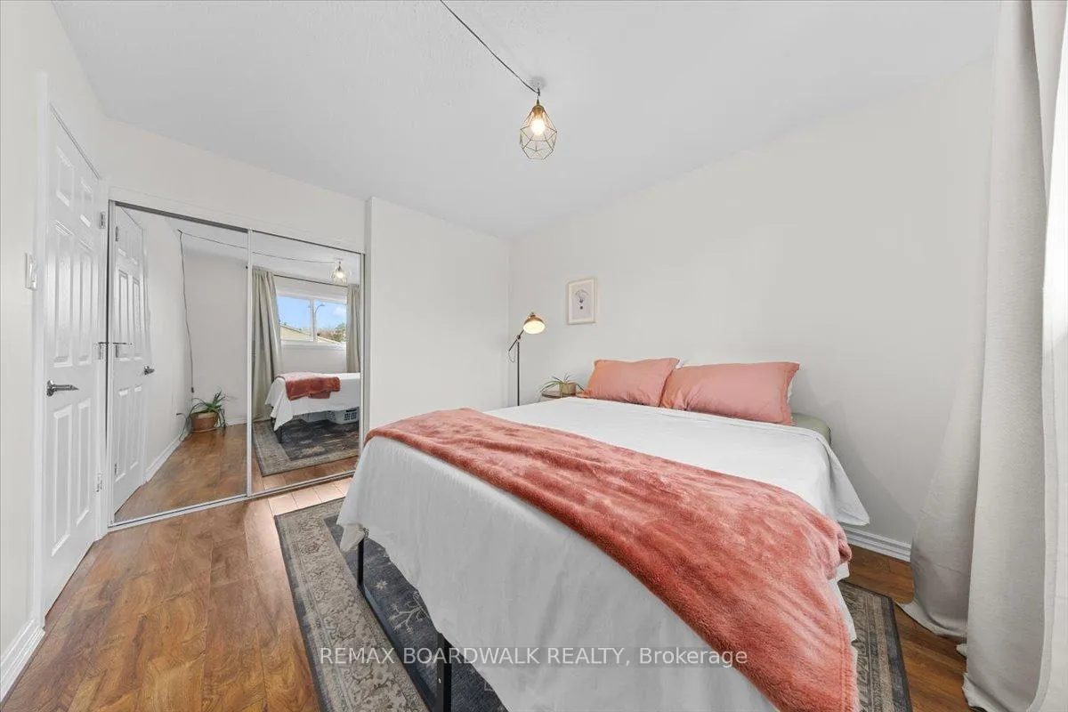 Photo 24 of 407 Sanderling Court, Ottawa, Chatelaine Village — HOMEH