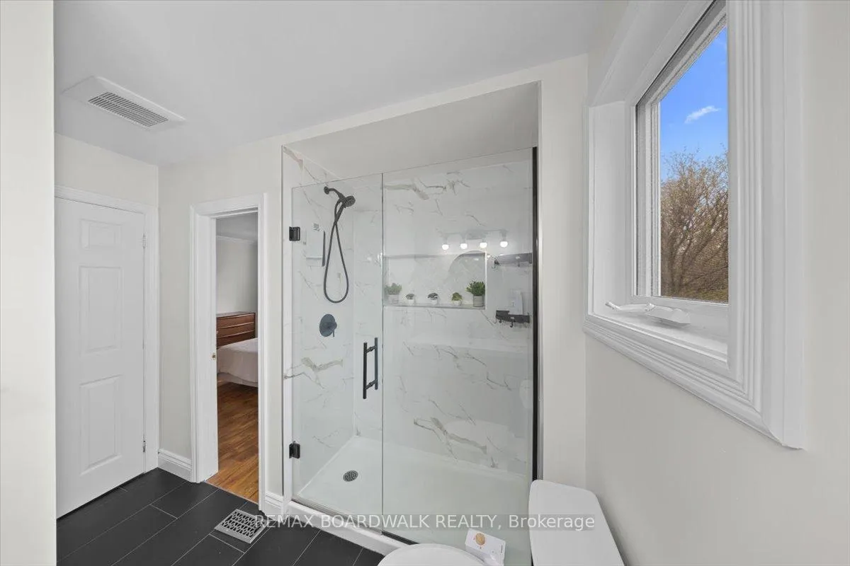 Photo 27 of 407 Sanderling Court, Ottawa, Chatelaine Village — HOMEH