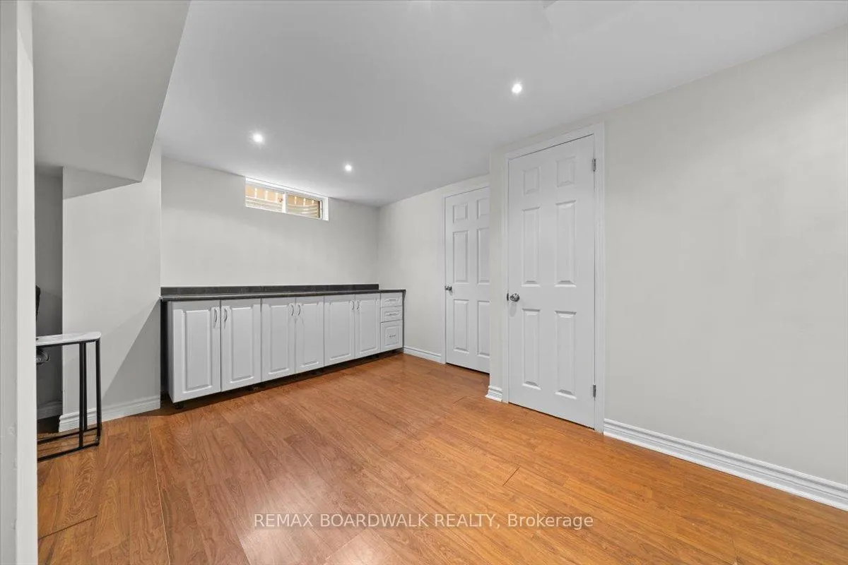 Photo 31 of 407 Sanderling Court, Ottawa, Chatelaine Village — HOMEH