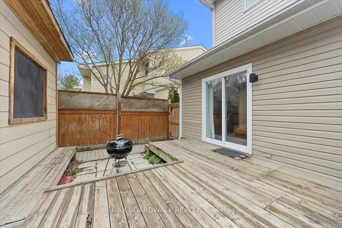 Photo 34 of 407 Sanderling Court, Ottawa, Chatelaine Village — HOMEH