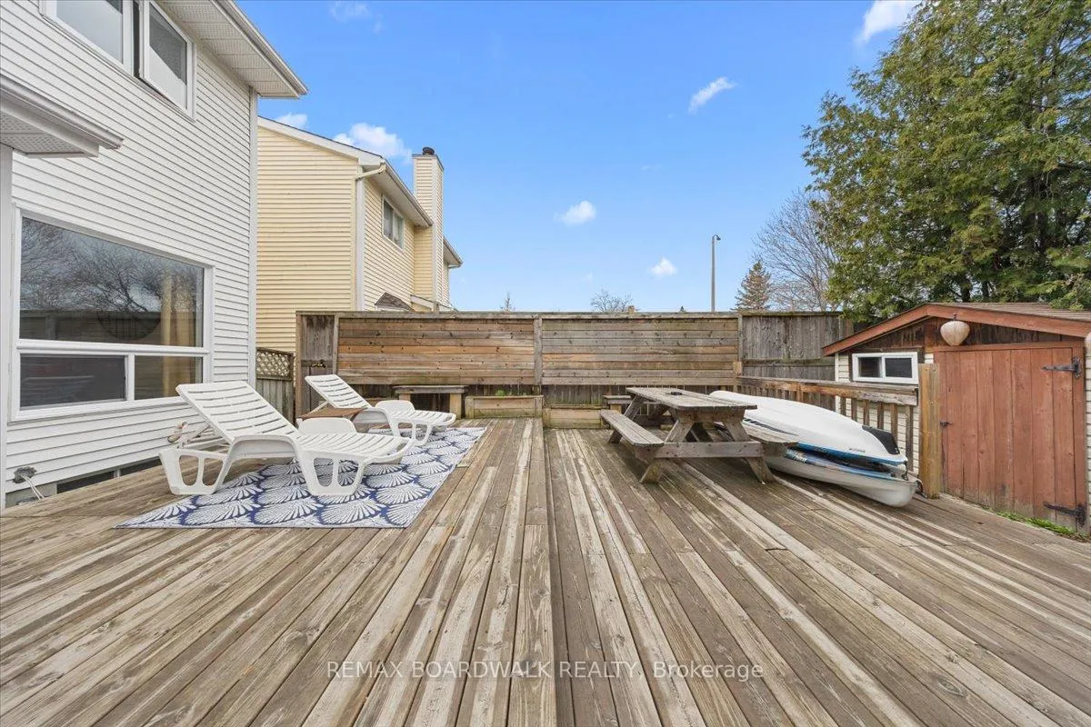 Photo 35 of 407 Sanderling Court, Ottawa, Chatelaine Village — HOMEH