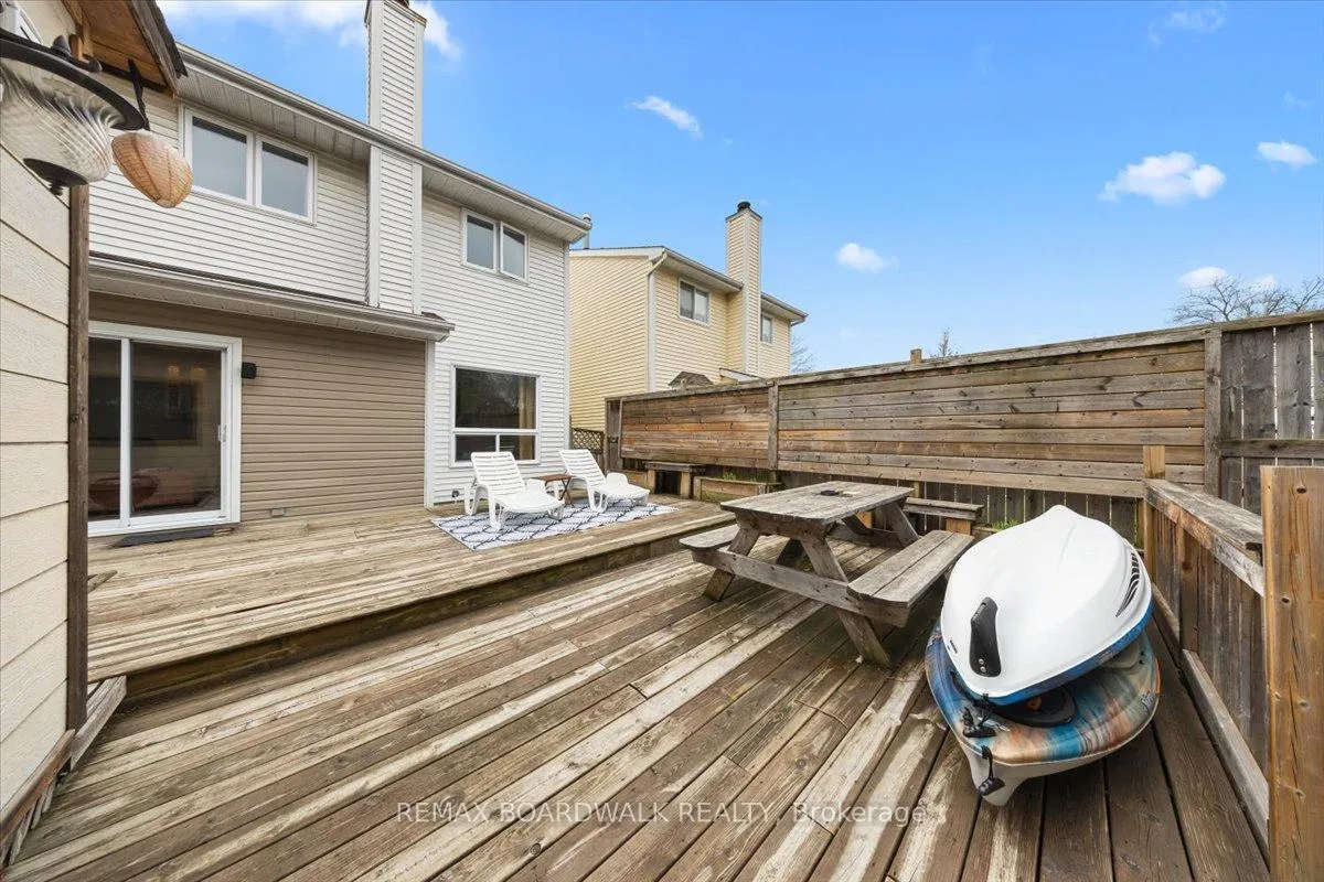 Photo 36 of 407 Sanderling Court, Ottawa, Chatelaine Village — HOMEH