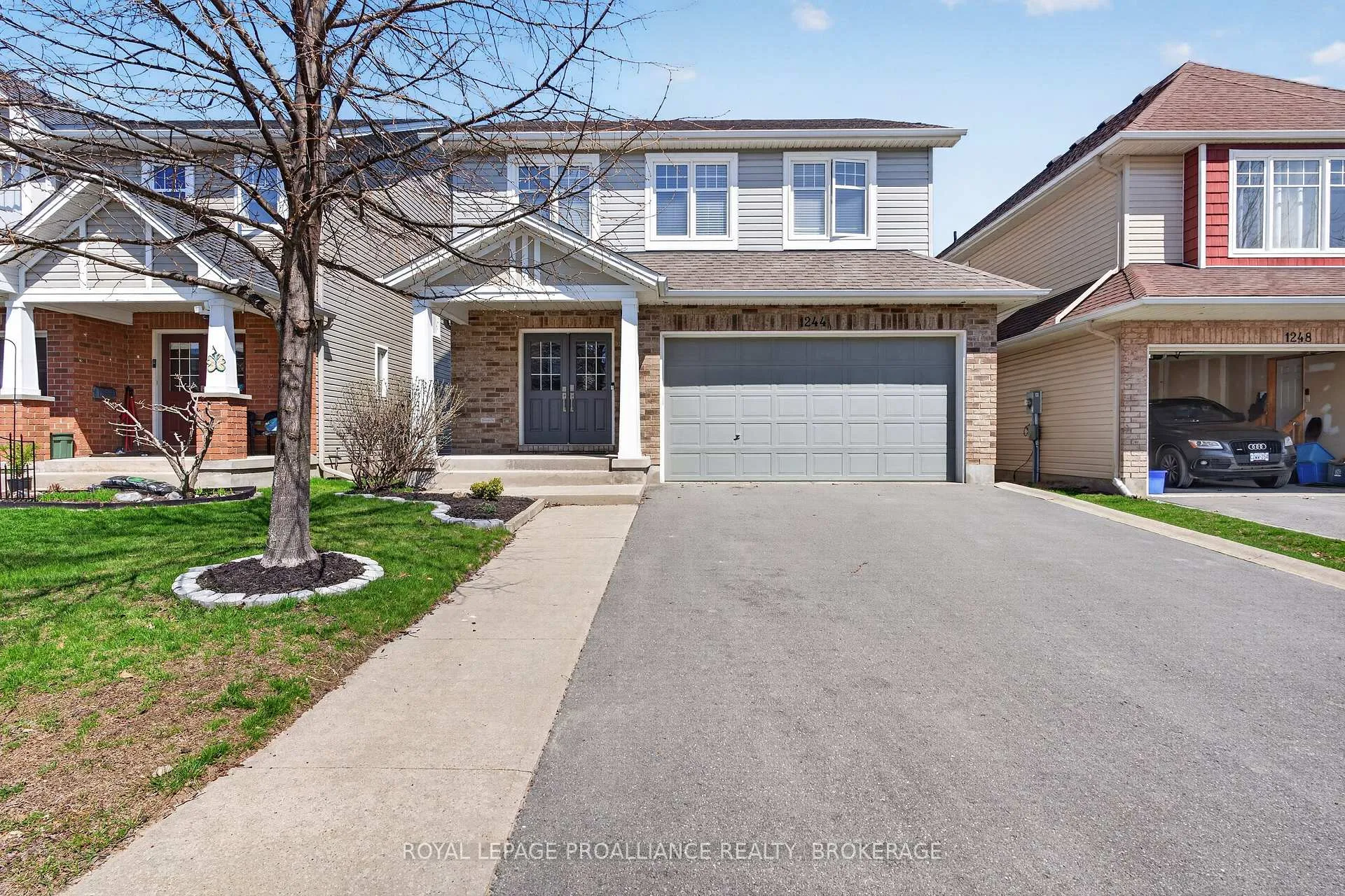 Photo 1 of 1244 Cyprus Road, Kingston, Kingston East (Incl Barret Crt) — HOMEH