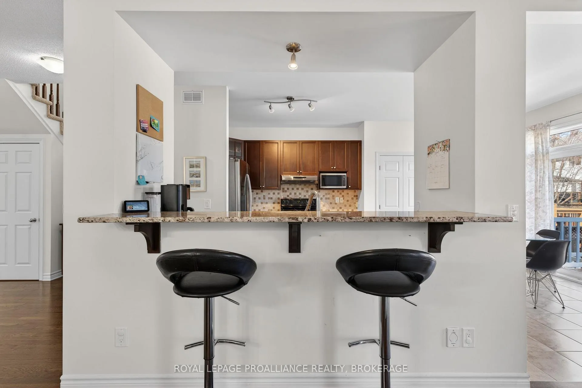 Photo 15 of 1244 Cyprus Road, Kingston, Kingston East (Incl Barret Crt) — HOMEH